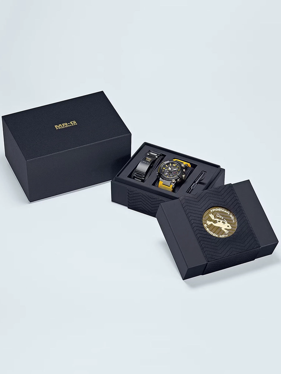 Casio G-SHOCK 40th anniversary remake of the FROGMAN 30th. The MR-G divers watch MRGBF1000E-1A9