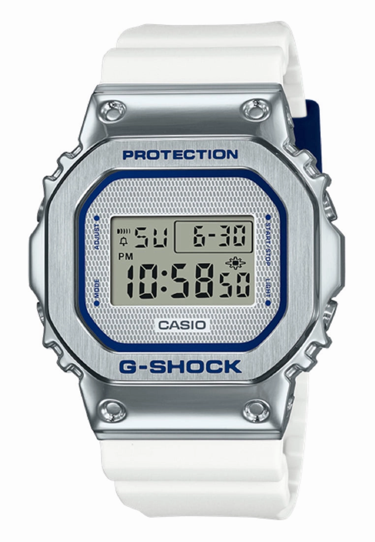 Casio G-shock GM-5600LC-7DR Digital Rubber Strap Watch for Men