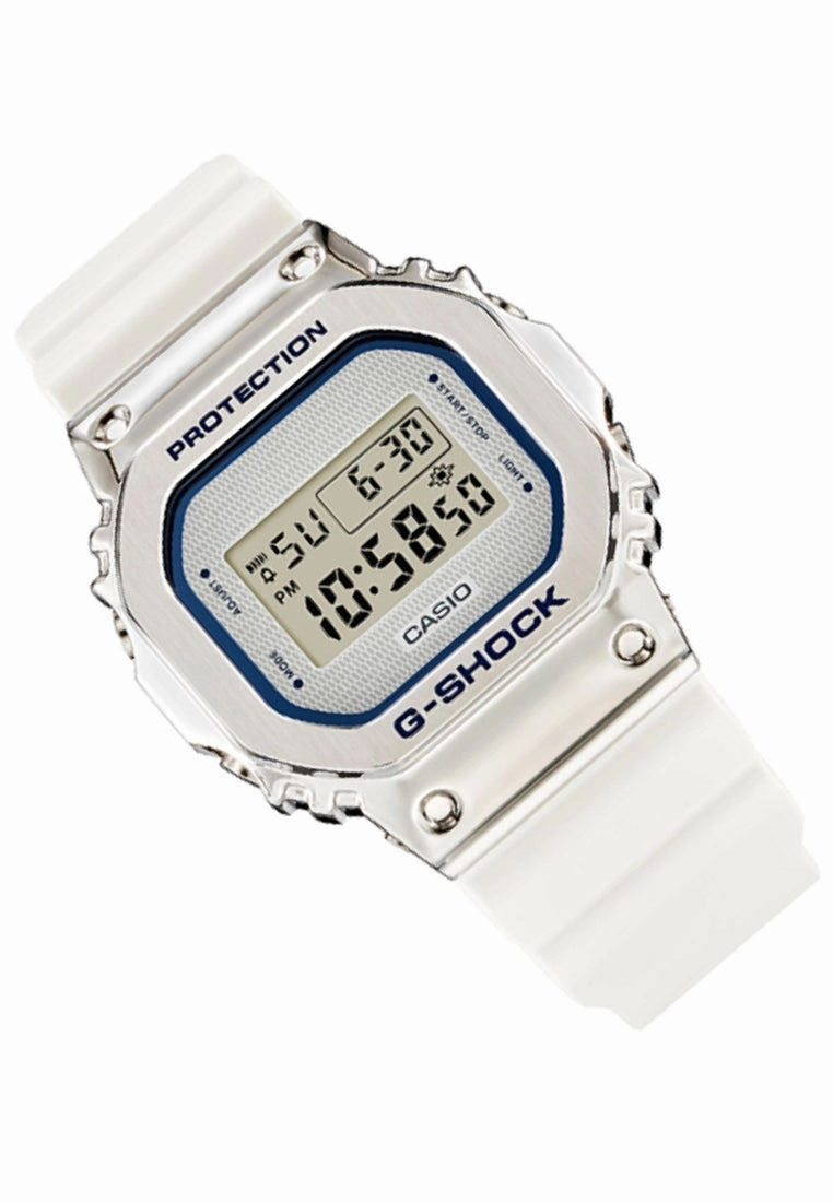 Casio G-shock GM-5600LC-7DR Digital Rubber Strap Watch for Men