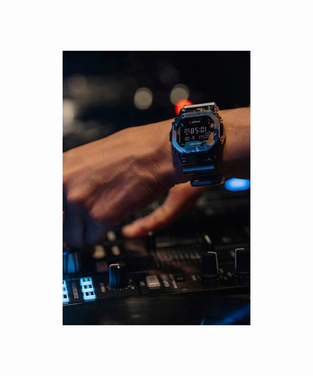 CASIO GM-5600SS-1DR