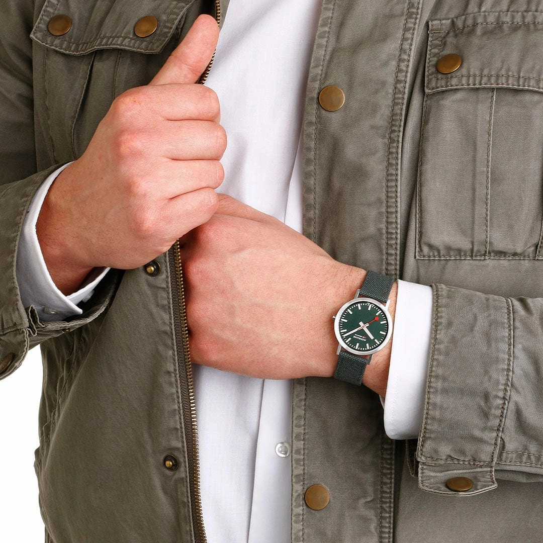 Classic, Brushed Steel, 36 mm, Forest Green Watch