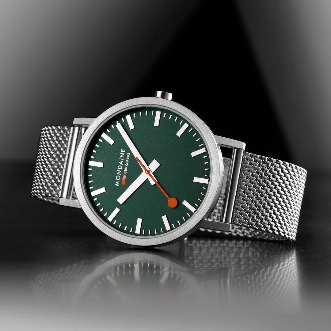 Classic, Brushed Steel, 40 mm, Stainless Steel Green Watch
