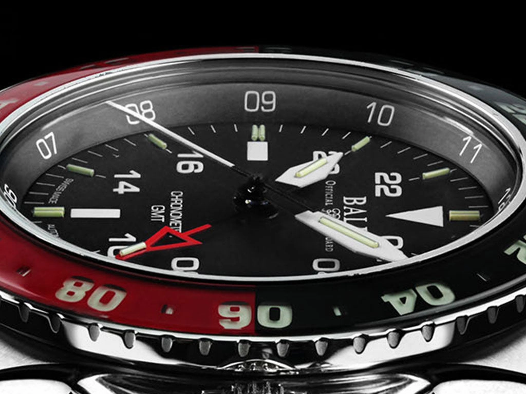 Engineer Hydrocarbon AeroGMT II Black/Red Ref. DG2018C-S3C-BK