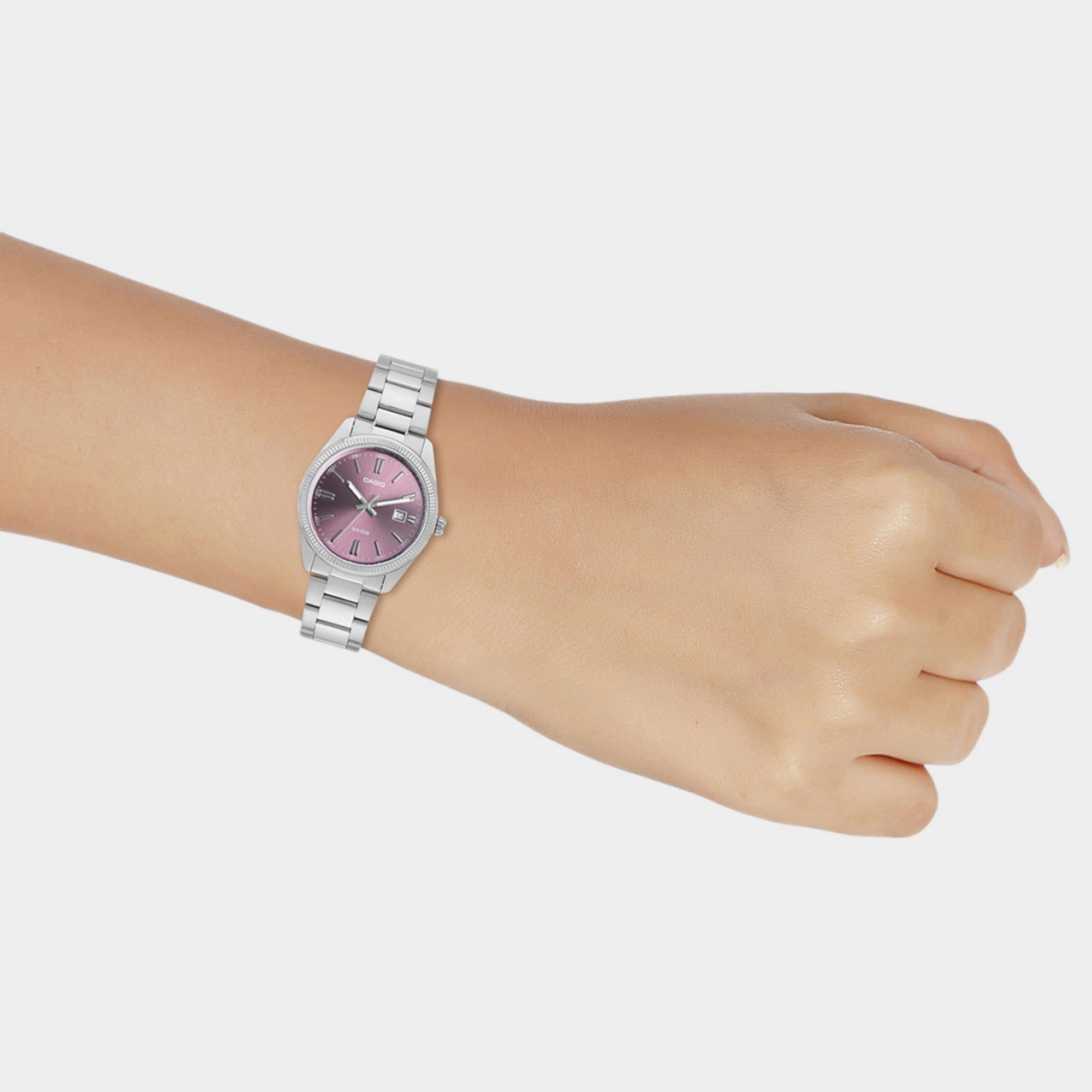 Enticer Men Quartz Purple Dial Analog Stainless Steel Watch MTP-1302PD-6AVEF A2368