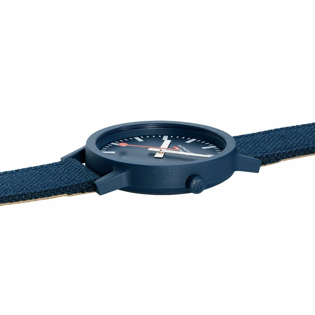essence, 41 mm, Deep Blue watch