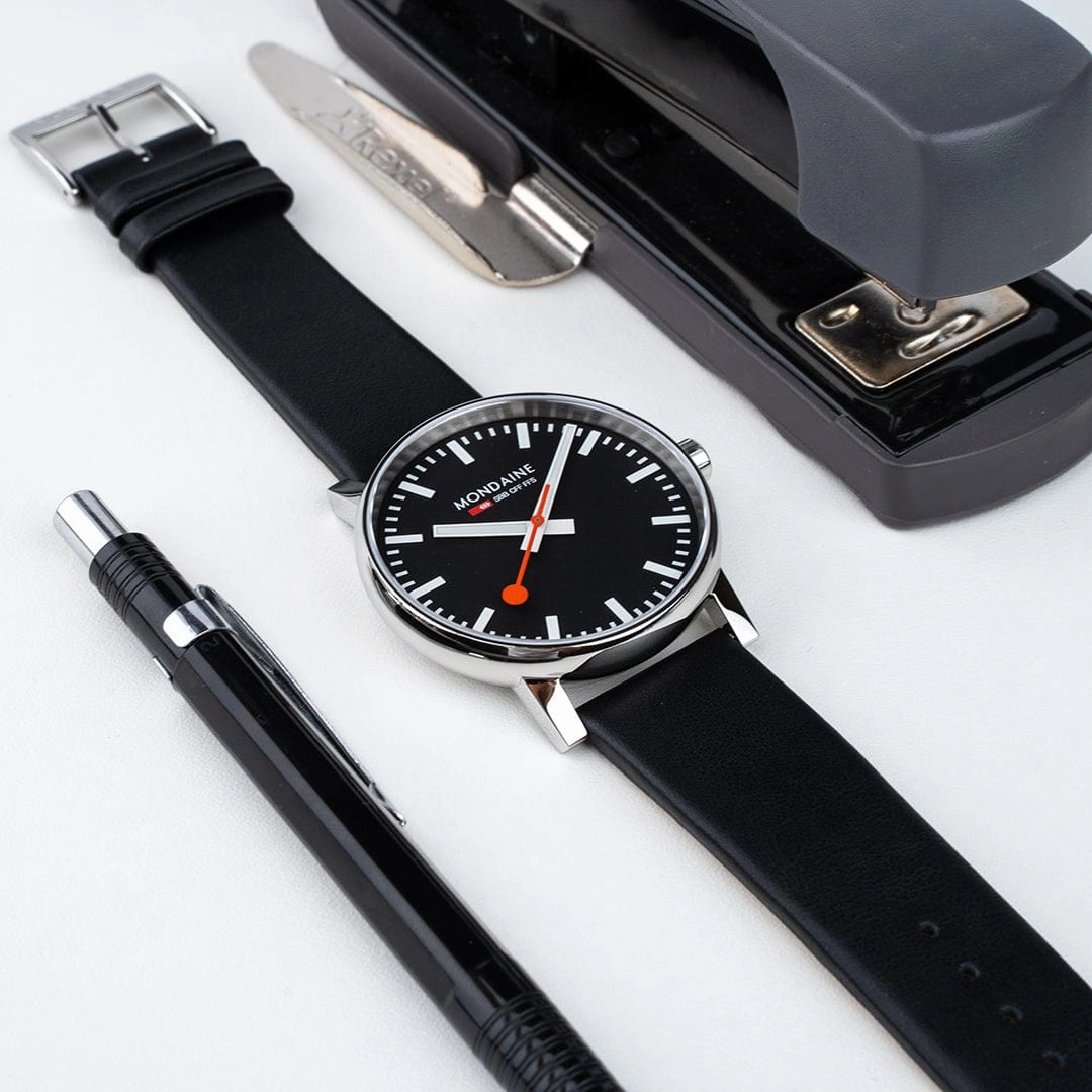 Evo2, Polished Steel, 43 mm, Black Vegan Leather