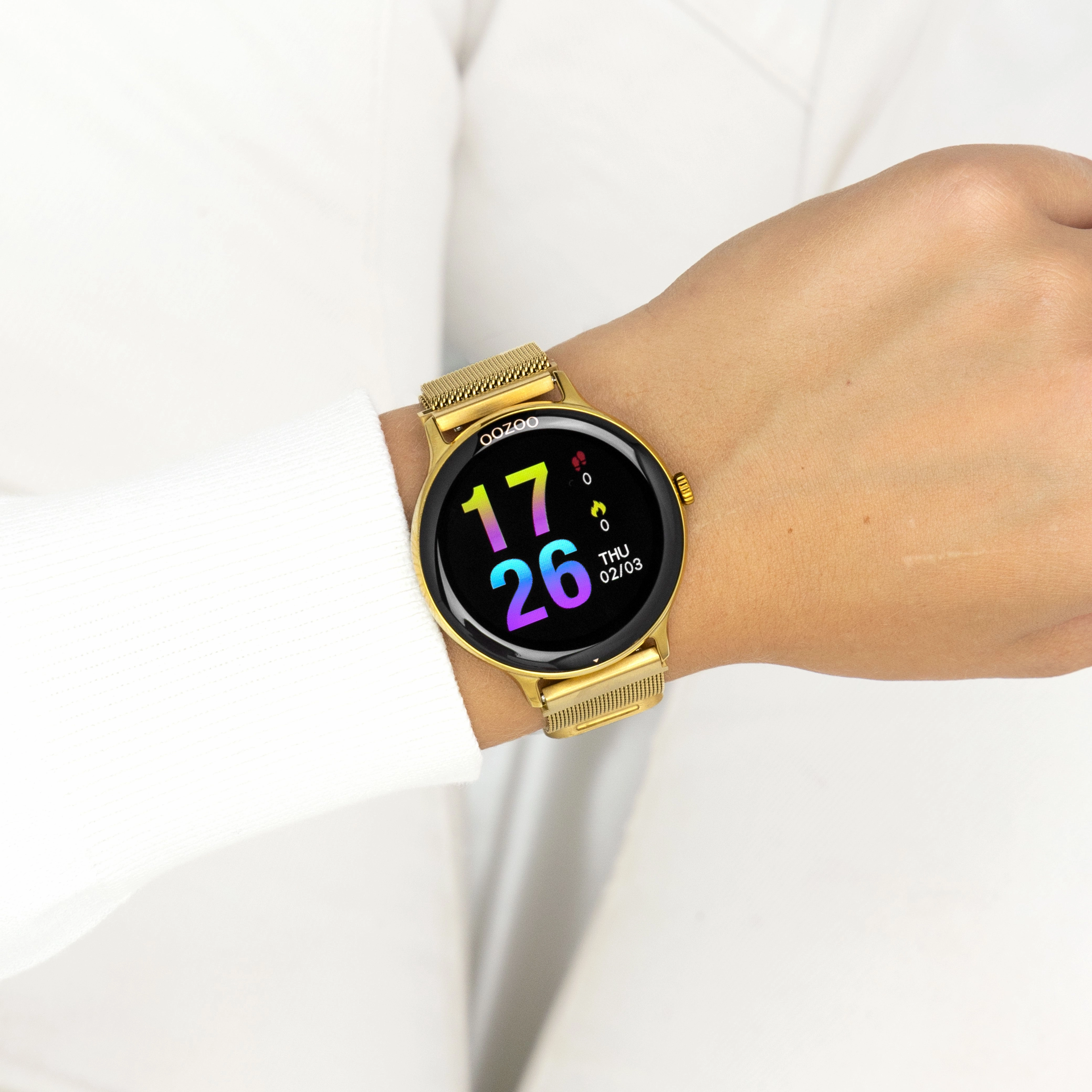 Gold coloured OOZOO smartwatch with gold coloured metal mesh bracelet - Q00136