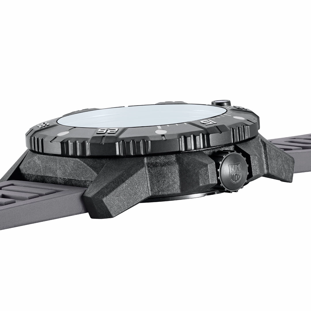 Luminox Master Carbon SEAL Automatic 45mm Military Dive Watch XS.3862