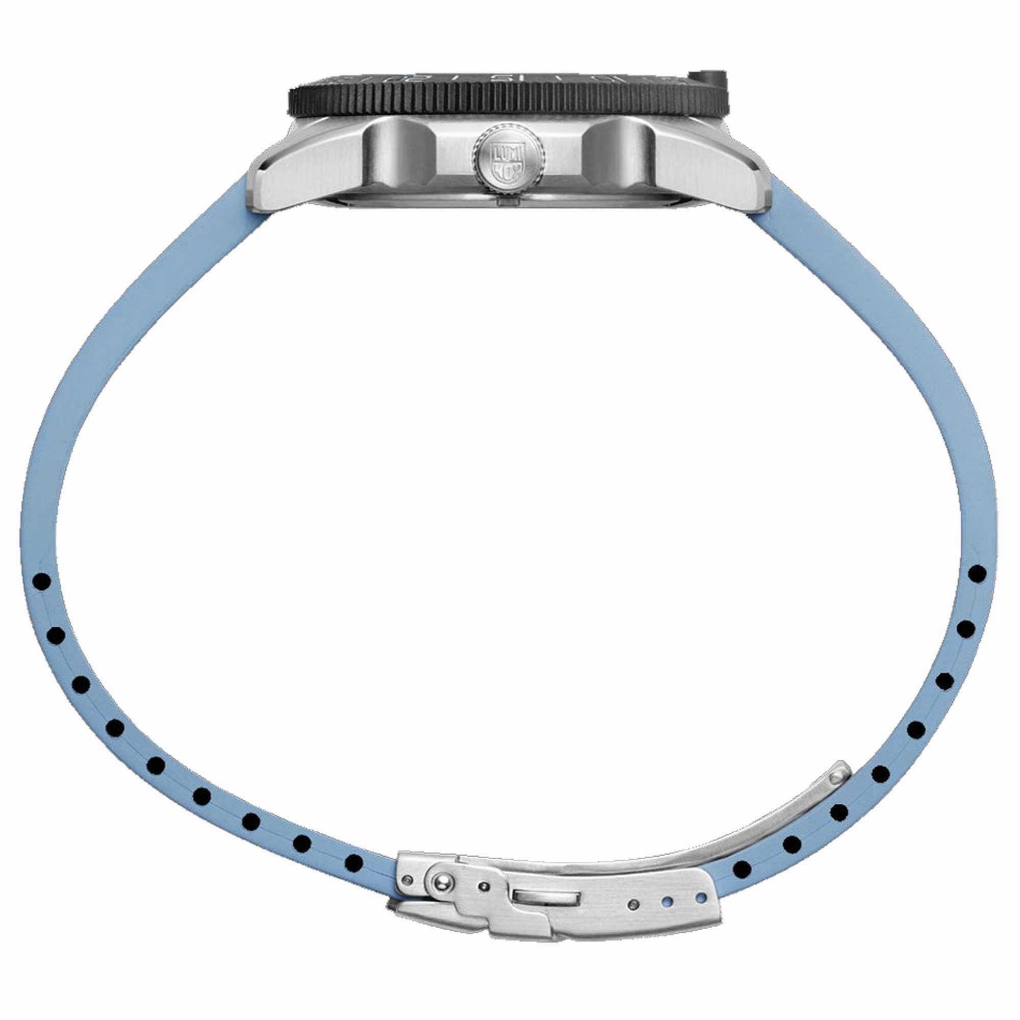 Luminox Men's Quartz Watch - Pacific Diver Ripple Coastal Blue Rubber Strap | 3124.M