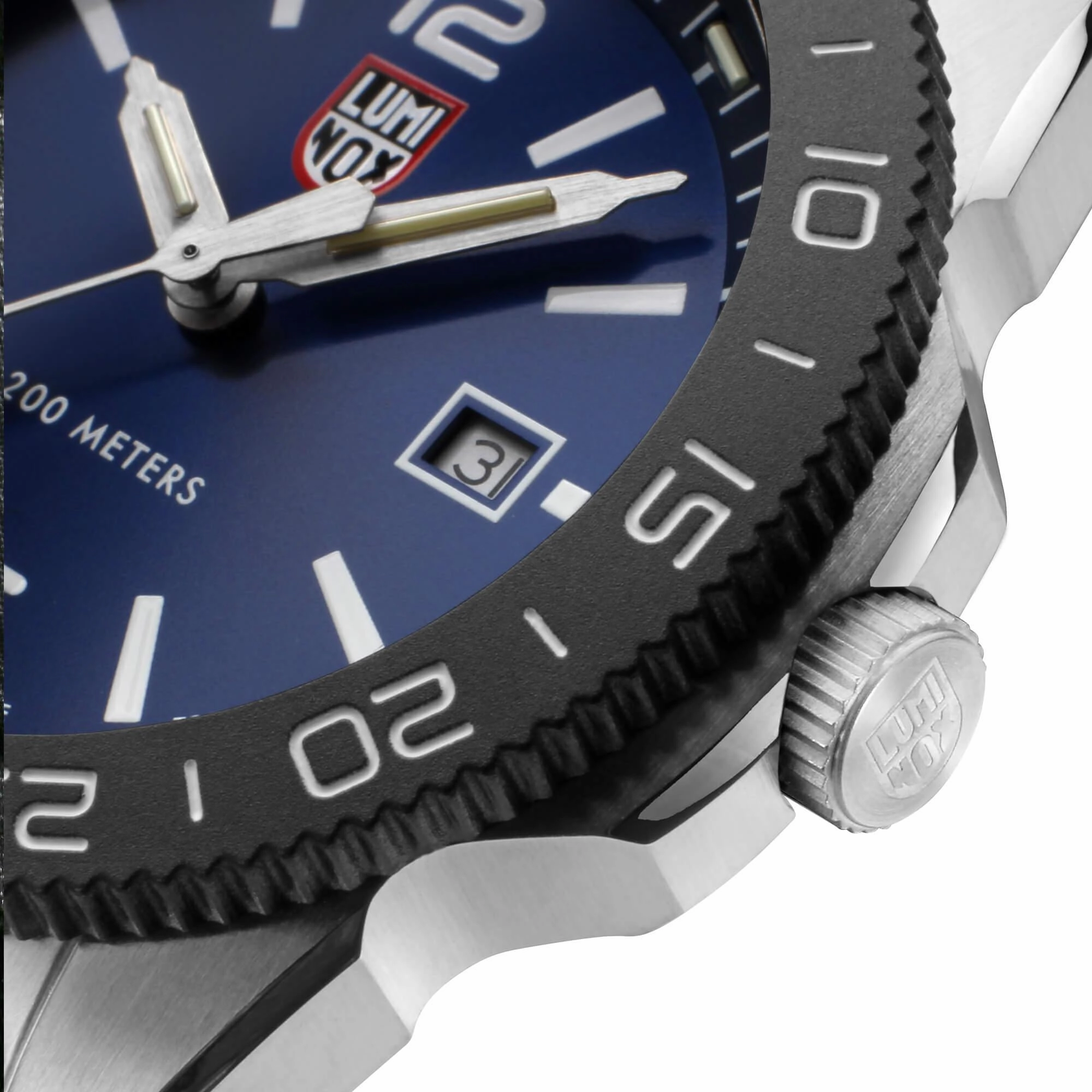 Luminox Men's Quartz Watch - Pacific Diver Rotating Bezel Blue Dial Bracelet | 3123