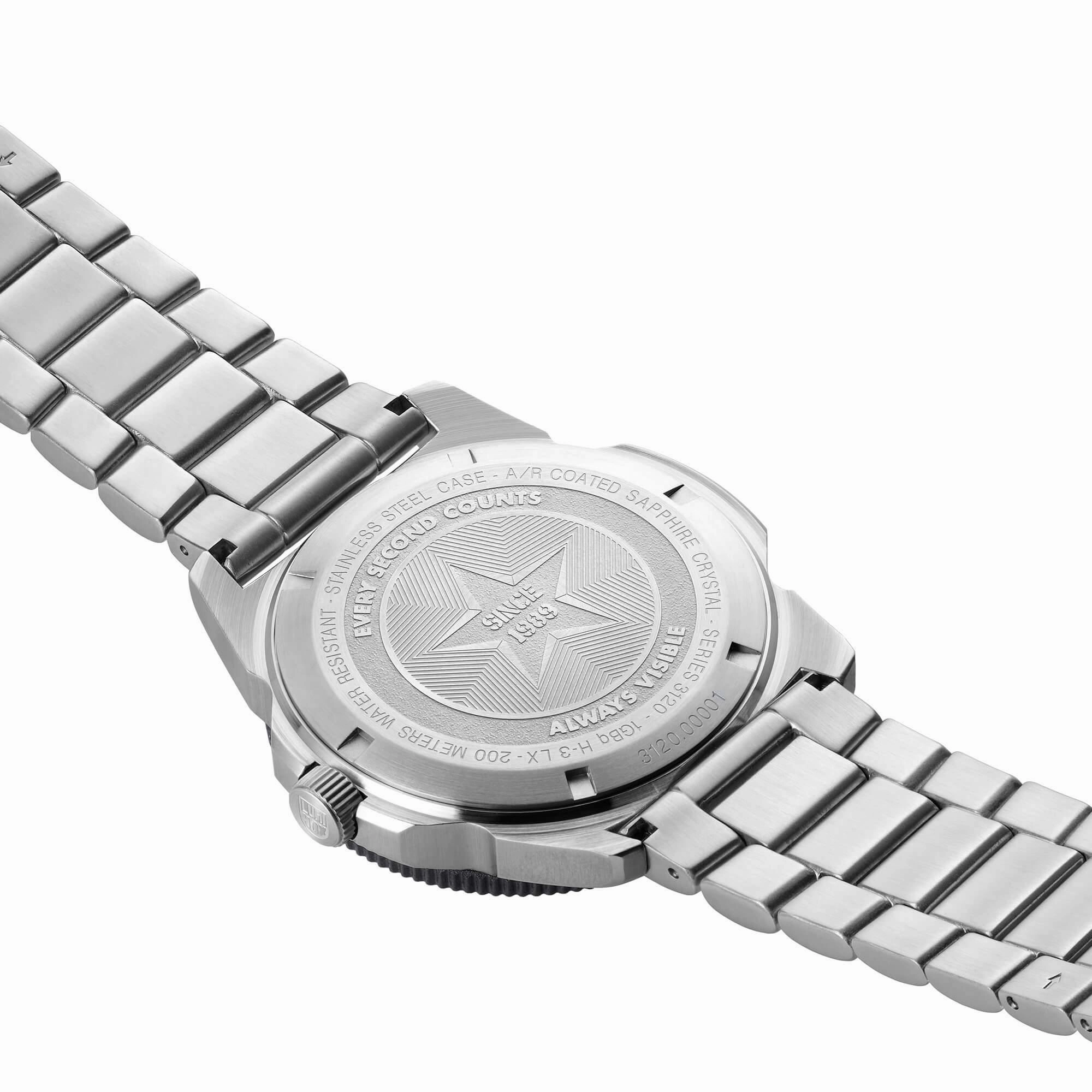 Luminox Men's Quartz Watch - Pacific Diver Rotating Bezel Blue Dial Bracelet | 3123