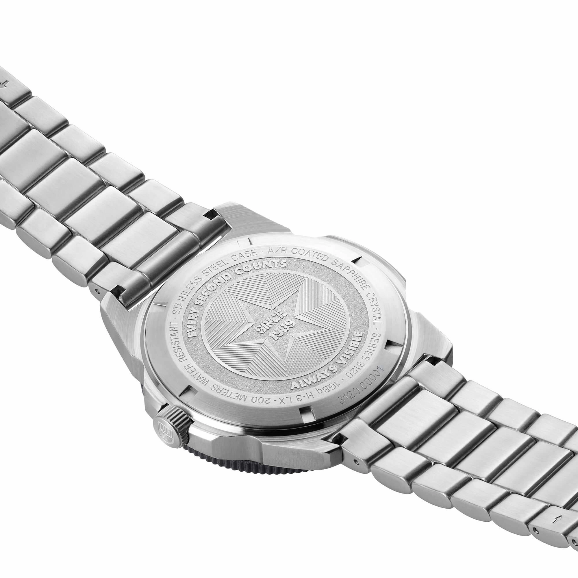 Luminox Men's Quartz Watch - Pacific Diver Rotating Bezel Blue Dial Bracelet | 3123
