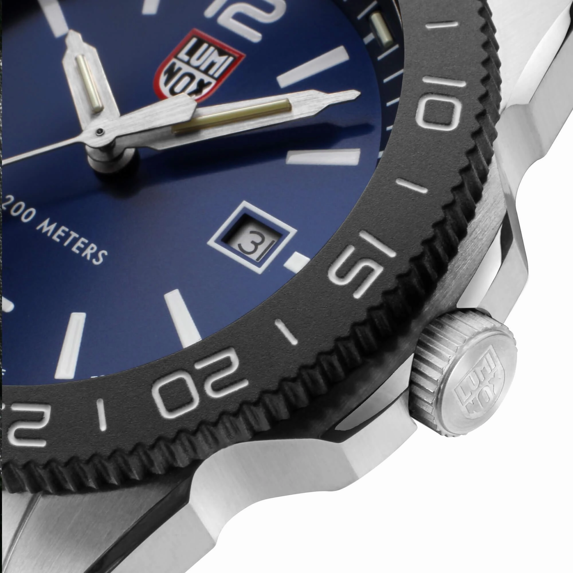 Luminox Men's Quartz Watch - Pacific Diver Rotating Bezel Blue Dial Bracelet | 3123