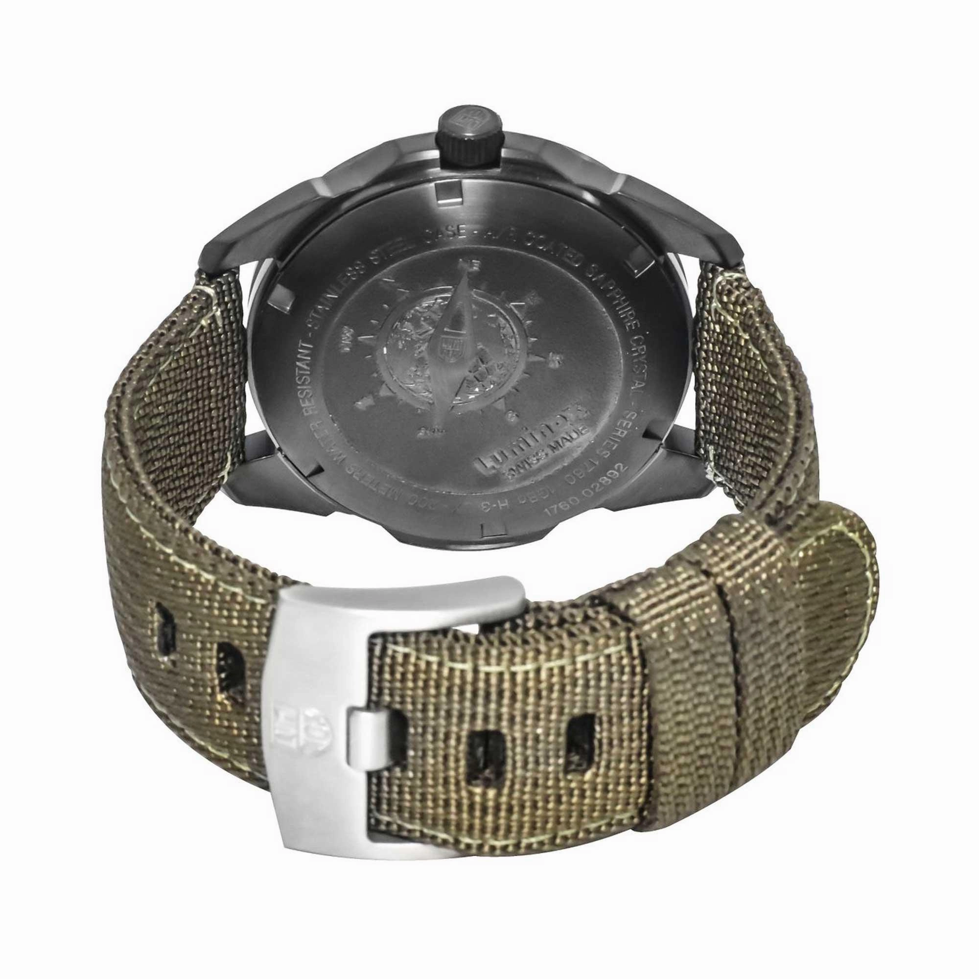 Luminox Men's Watch - Atacama Field Urban Adventure Green Dial | XL.1767