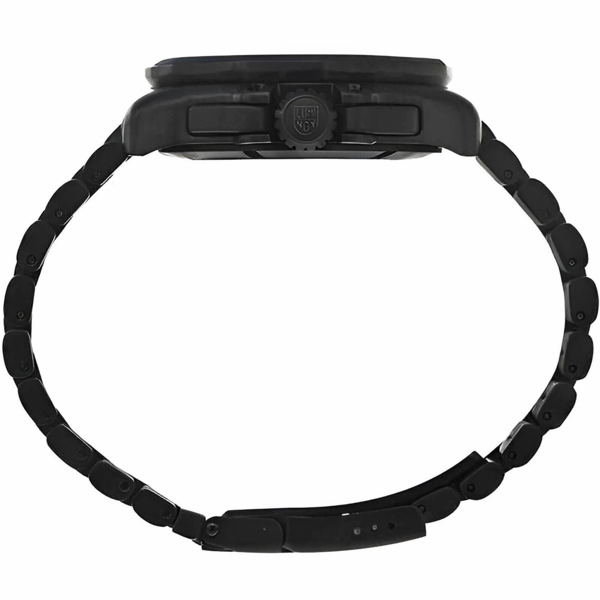 Luminox Men's Watch - F-22 Raptor Black Dial Titanium Bracelet Day-Date | XA.9272