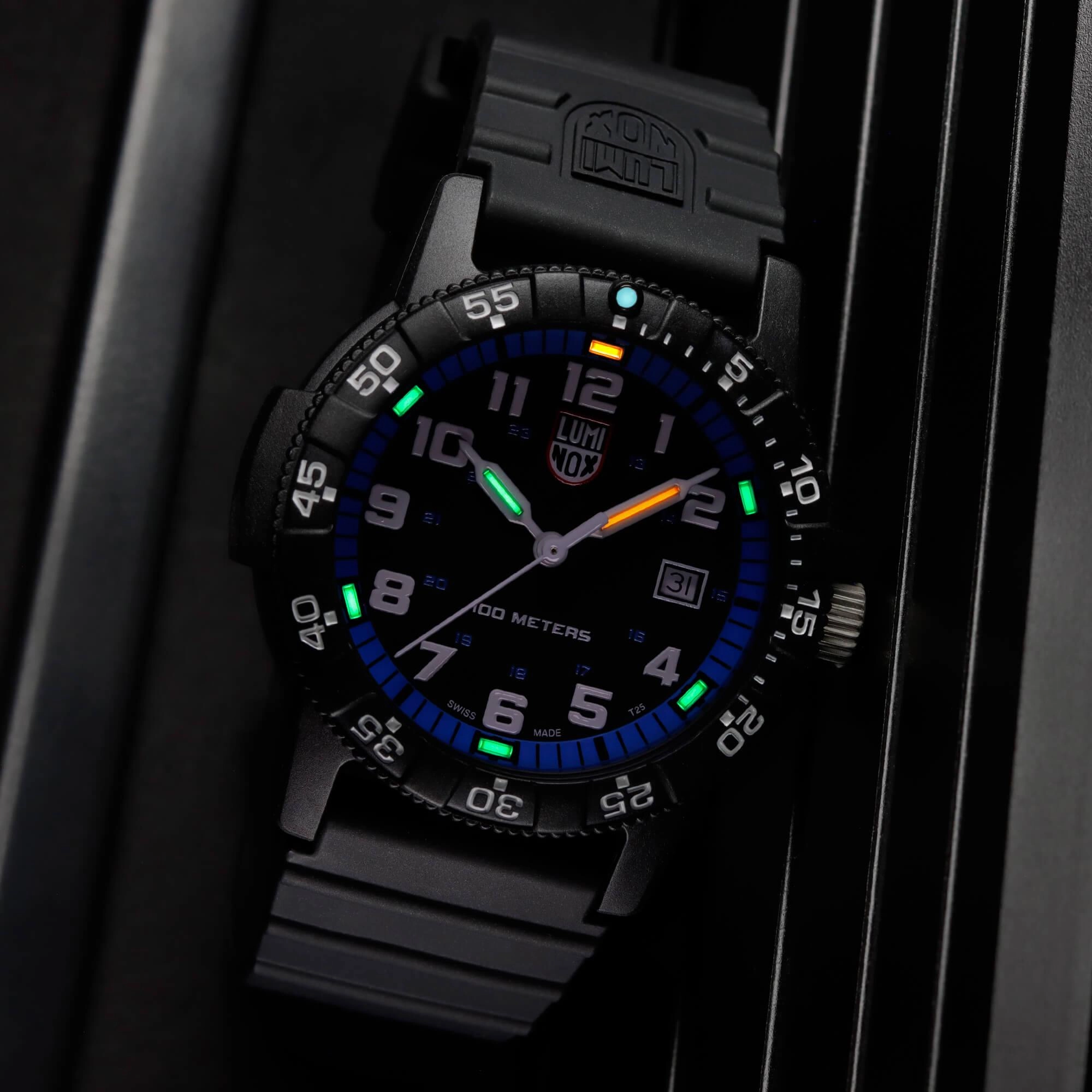 Luminox Men's Watch - Leatherback Sea Turtle Giant Swiss Quartz Date Display | XS.0324