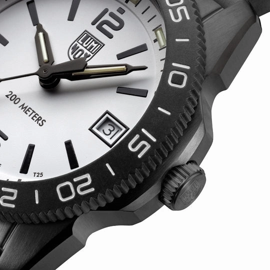 Luminox Pacific Diver Ripple 39mm Diver Watch XS.3127M