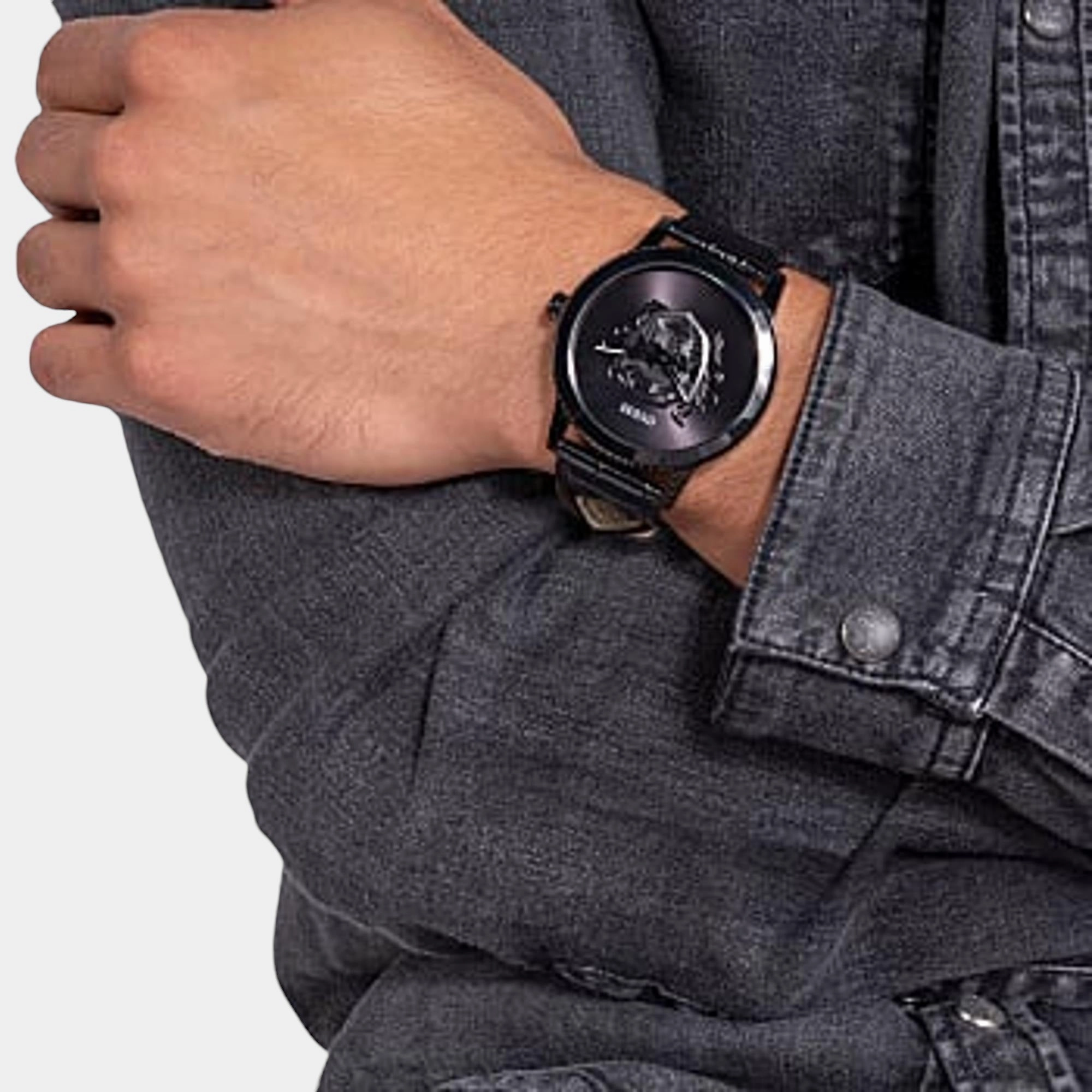 Men Analog Leather Watch GW0566G2