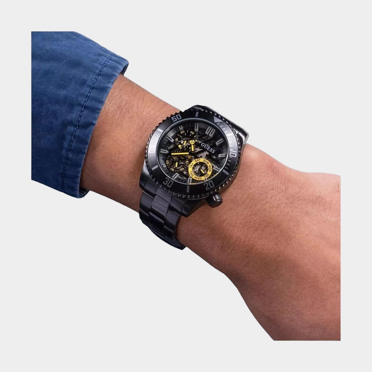 Men Black Analog Stainless Steel Watch GW0488G3