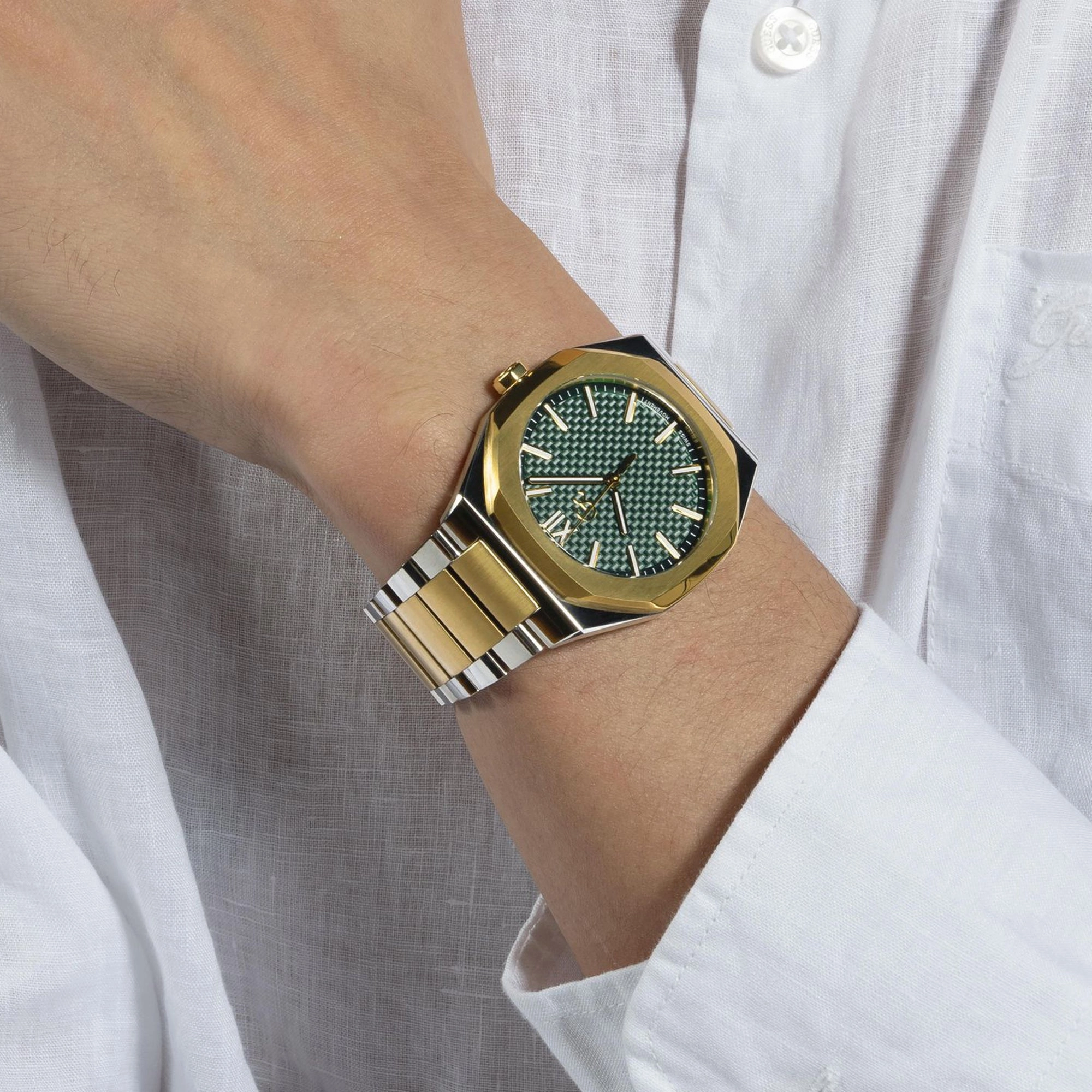 Men's Green Dial Analog Stainless Steel Watch Z26002G9MF