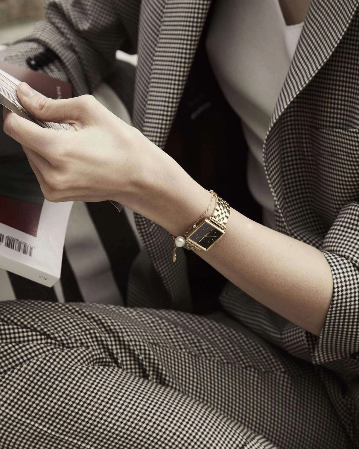Montre Rosefield THE BOXY XS Noir Or Jaune Q025