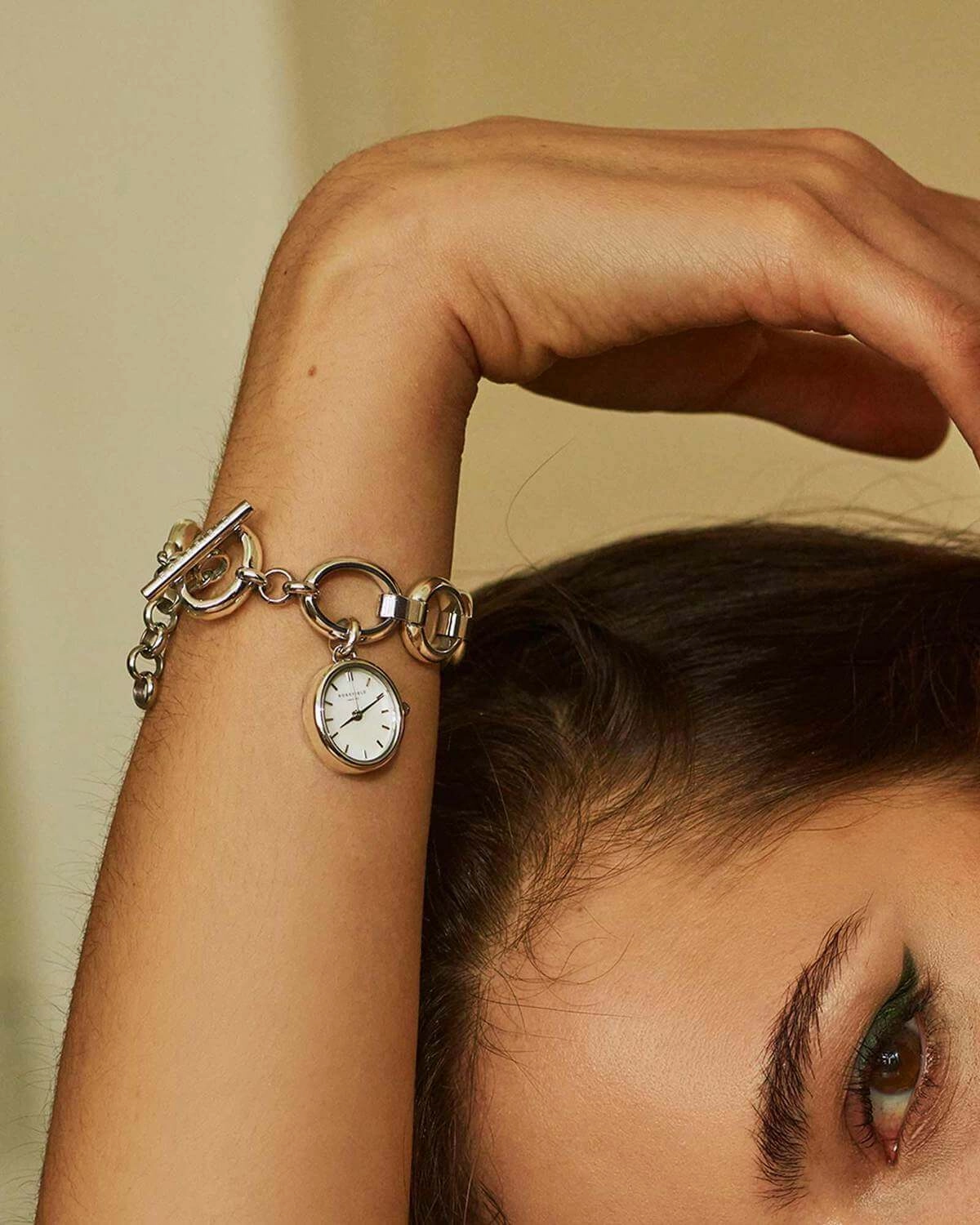 Montre Rosefield The Oval Charm Chain Blanc Argent OV14