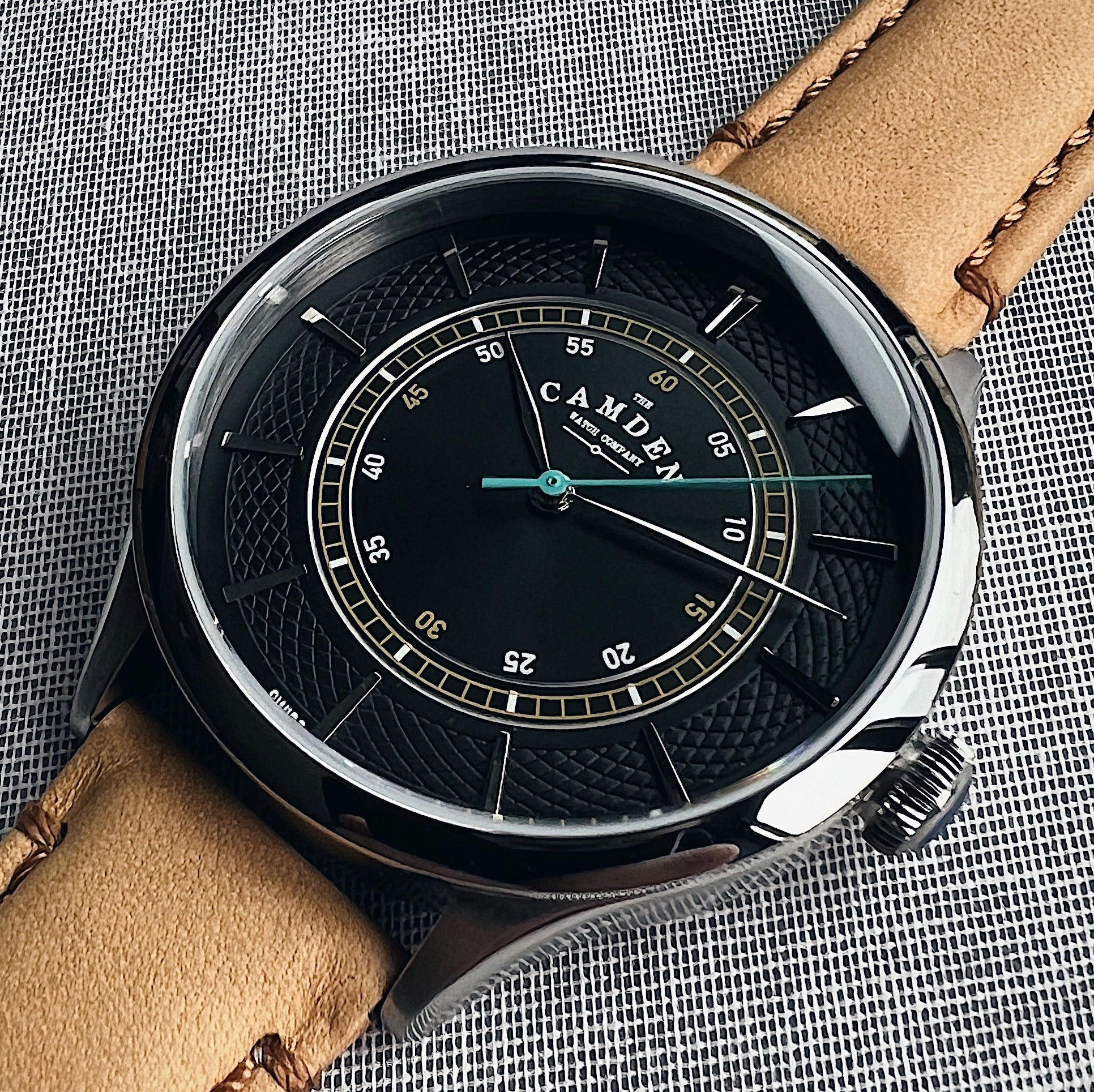 No.274 Steel, black and tan