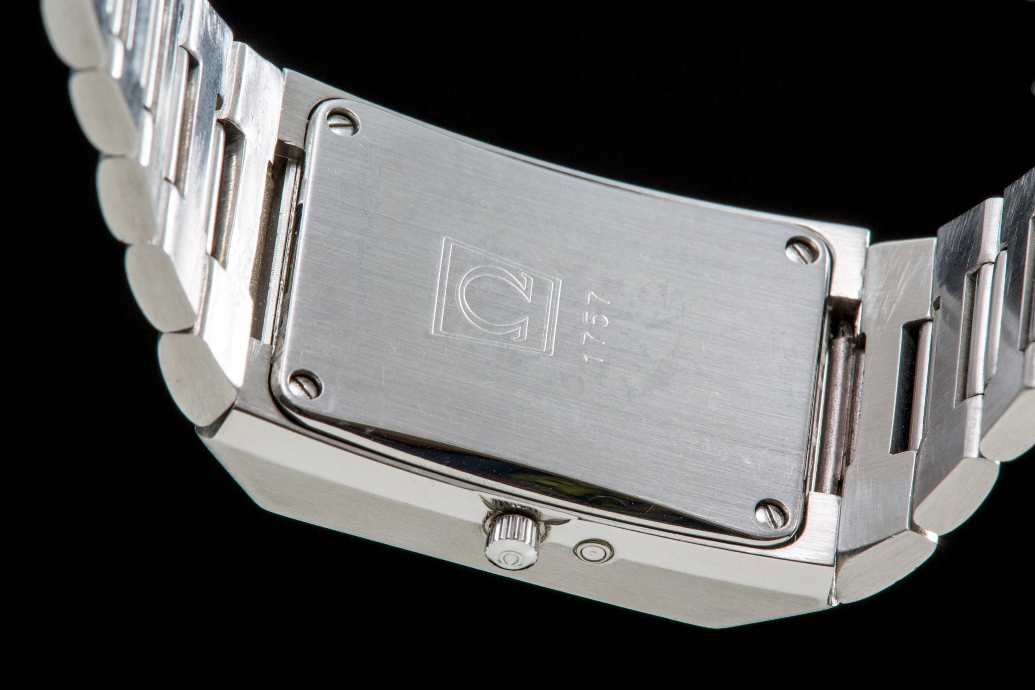 Omega 2.4 MHz Waffle dial