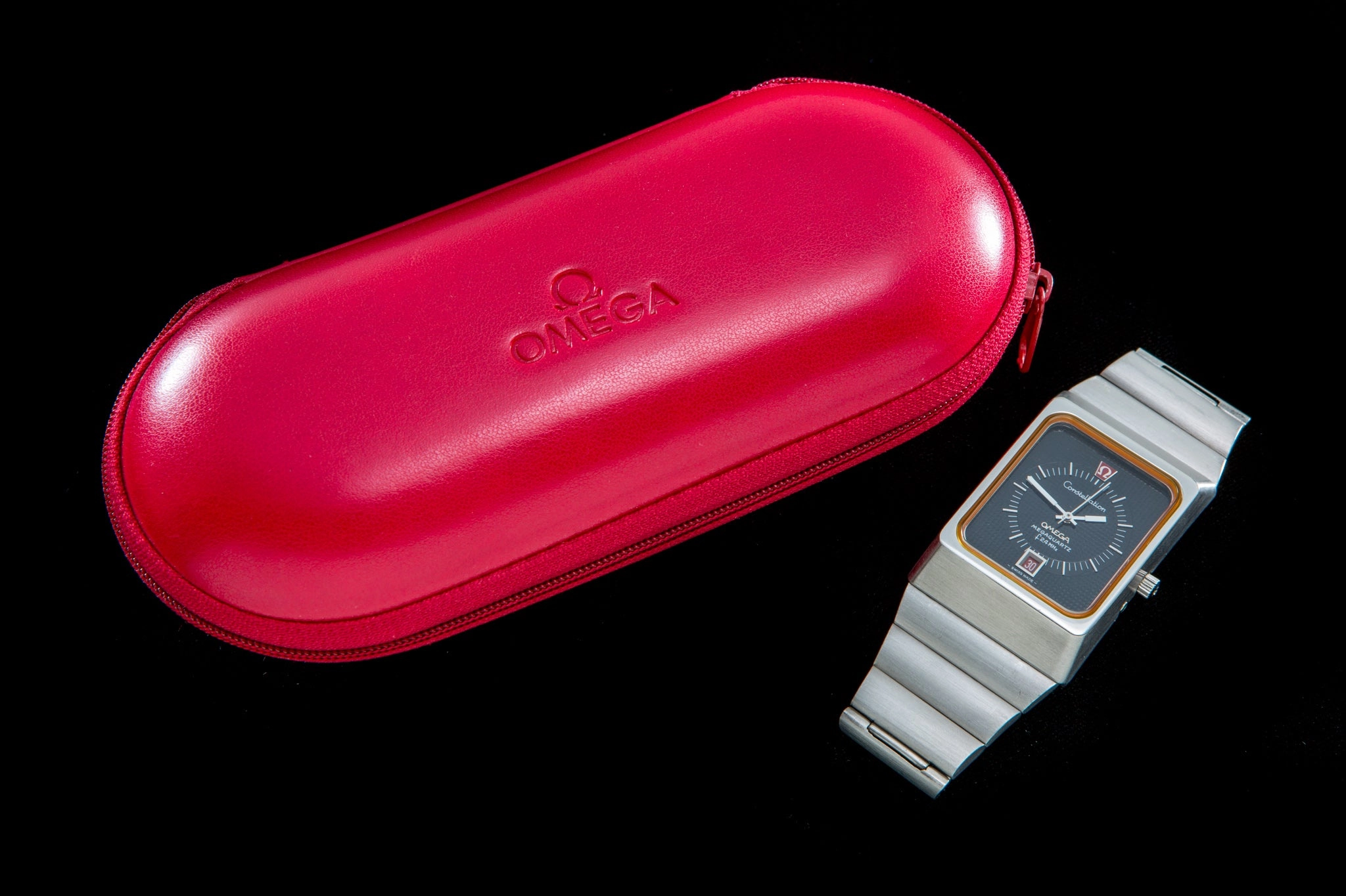 Omega 2.4 MHz Waffle dial