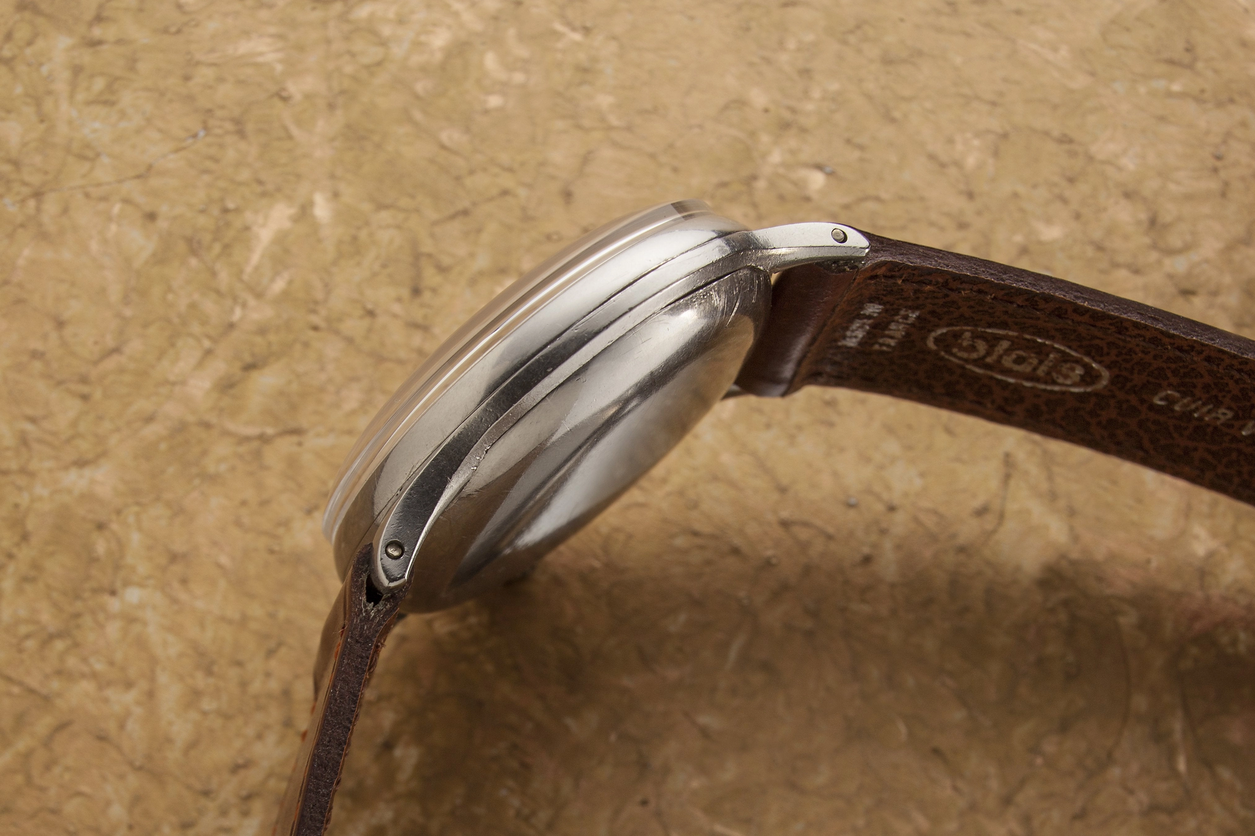 OMEGA 30 SC T2 SOLD