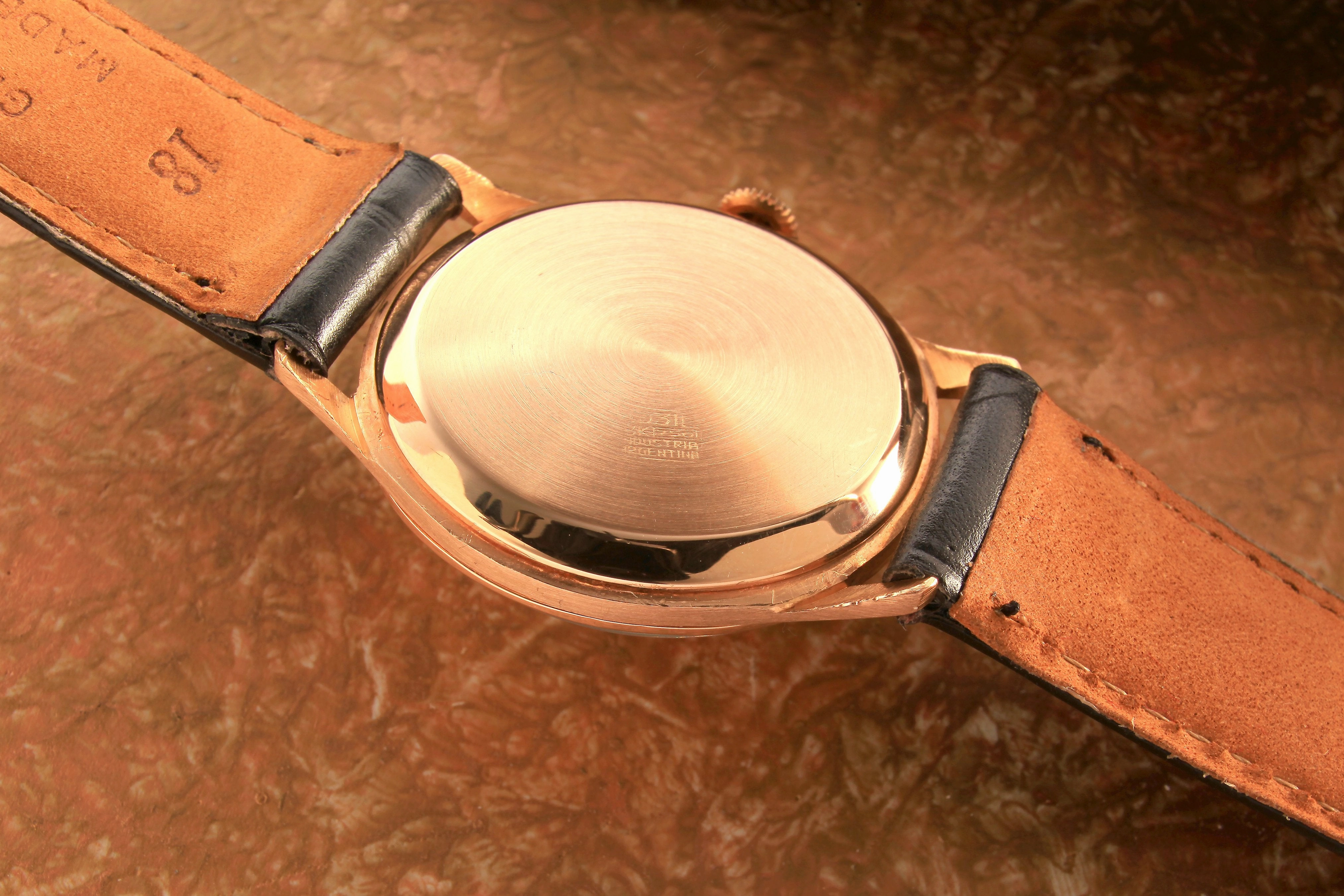 Omega 30-T2 18ct Rose gold SOLD