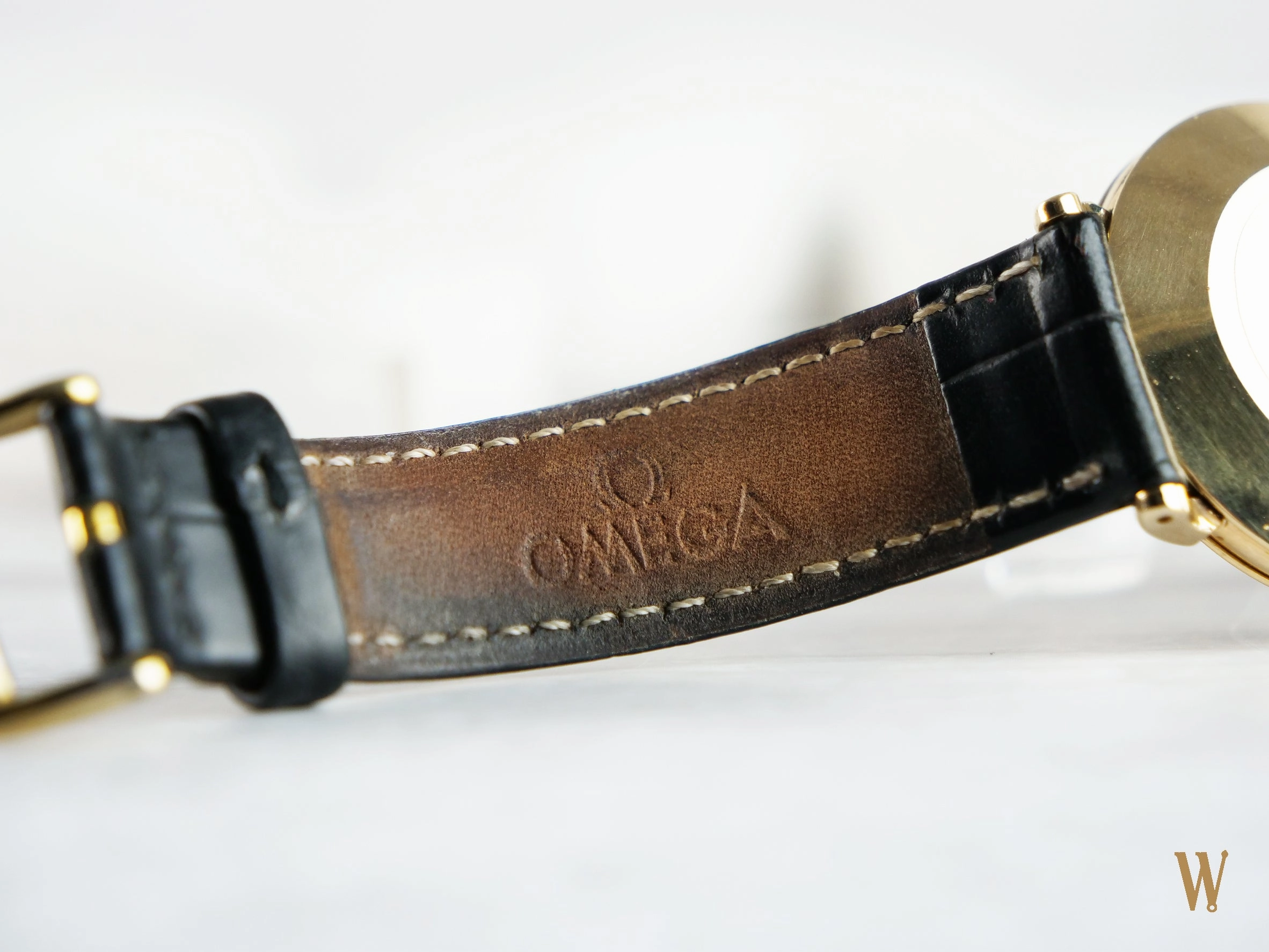 Omega Automatic Black Gloss Gilt Dial