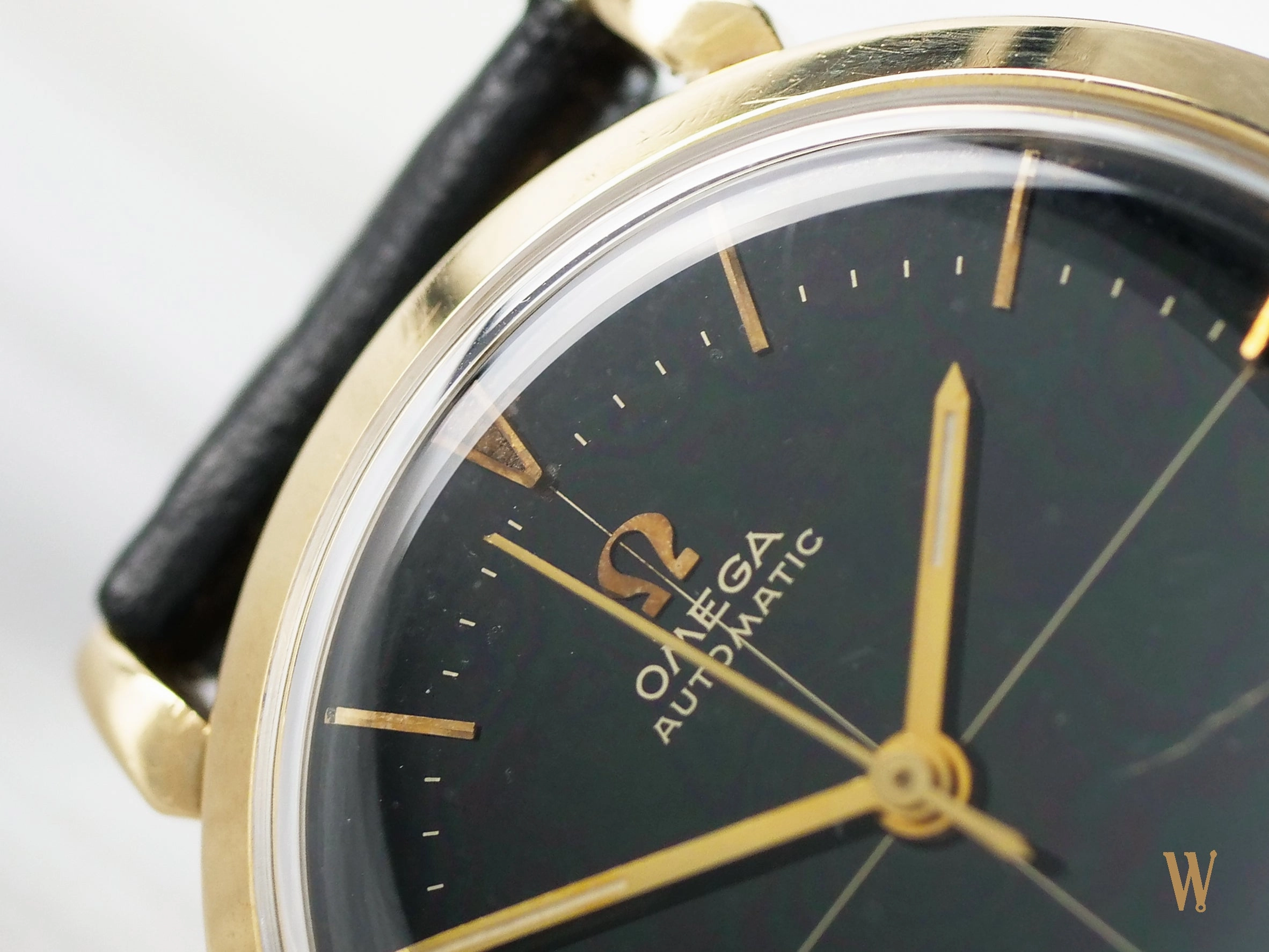 Omega Automatic Black Gloss Gilt Dial