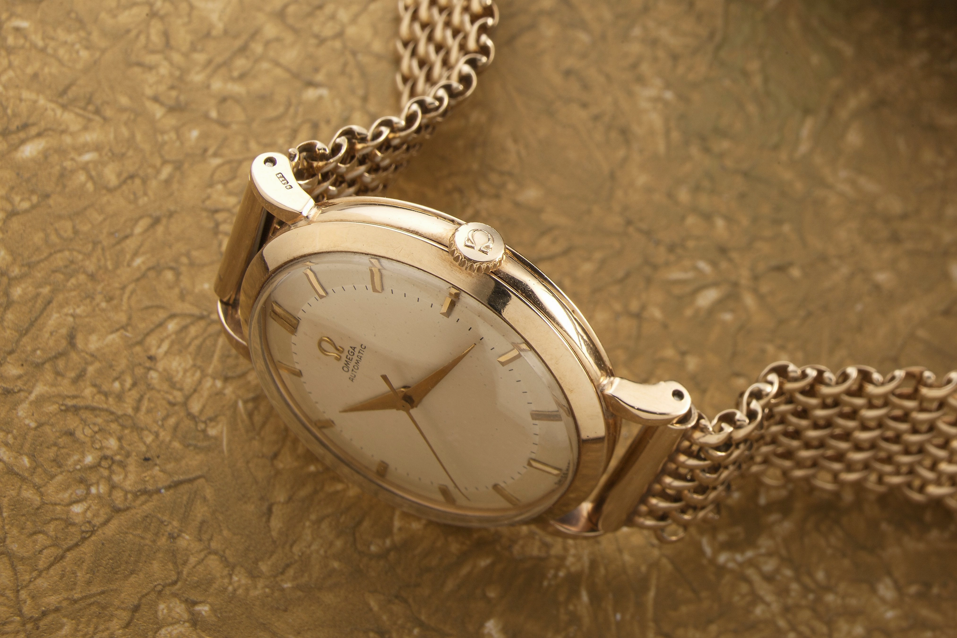 Omega Cal 351 solid gold Denison sold