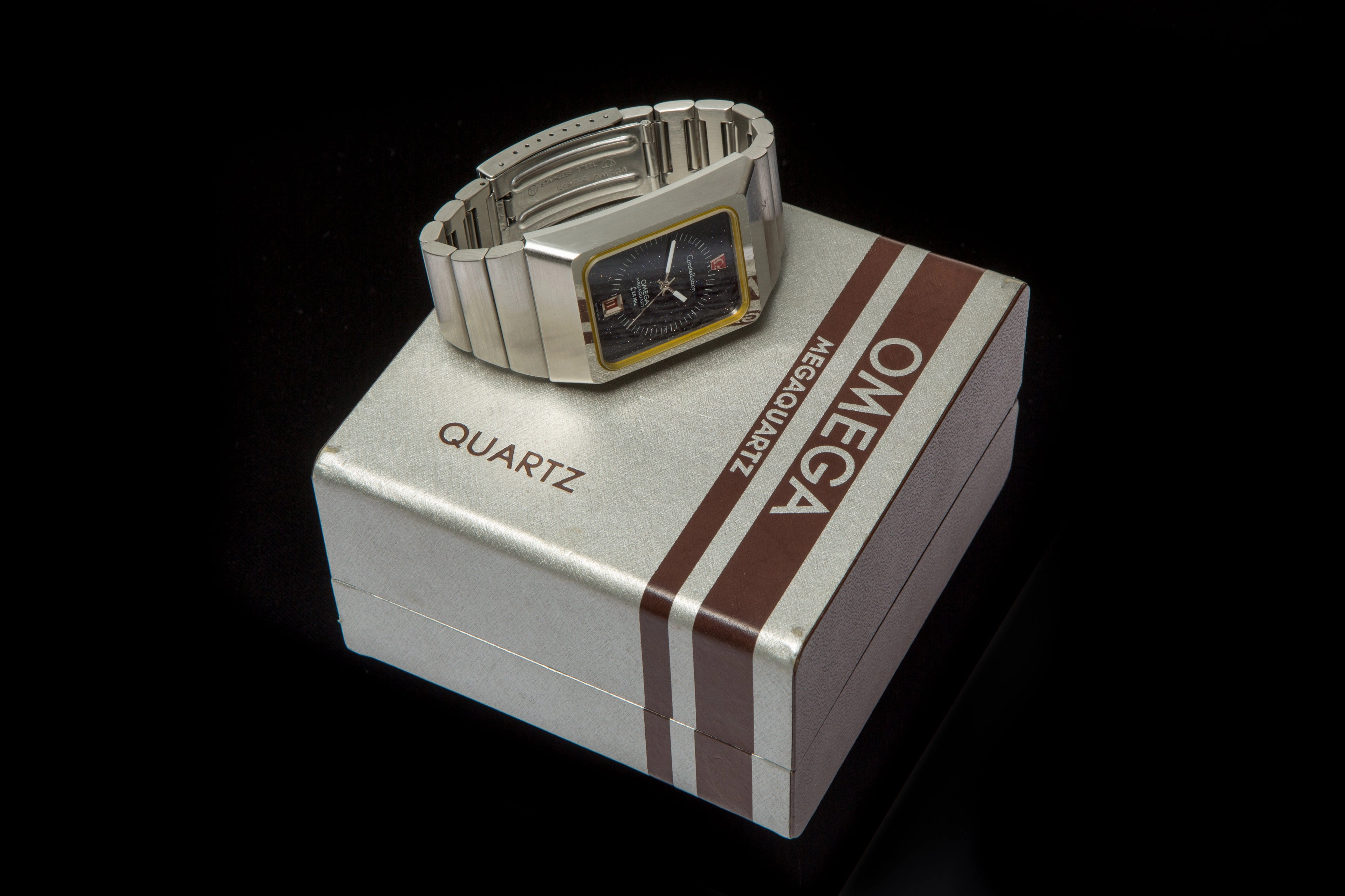 Omega constellation Mega quartz stardust