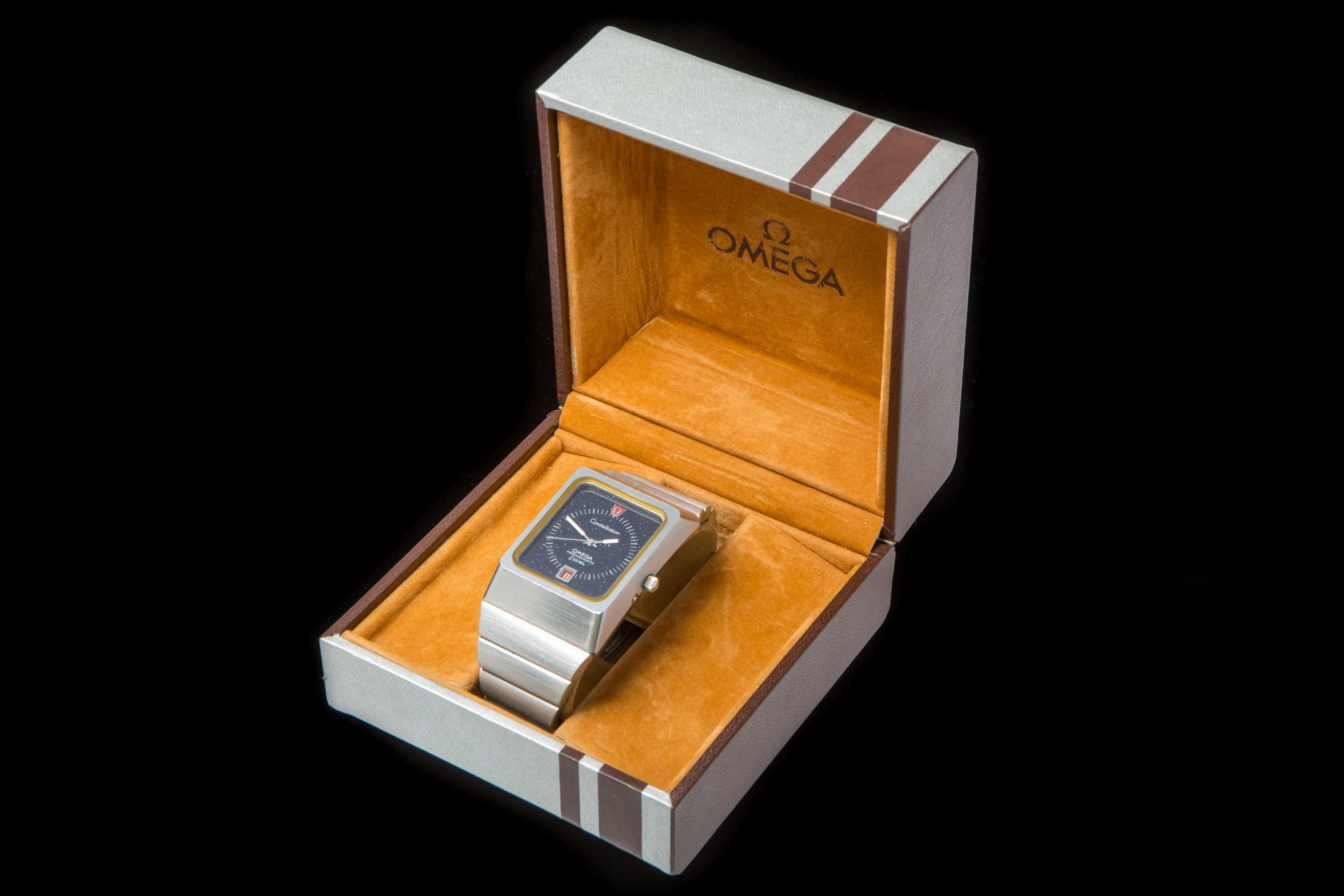 Omega constellation Mega quartz stardust