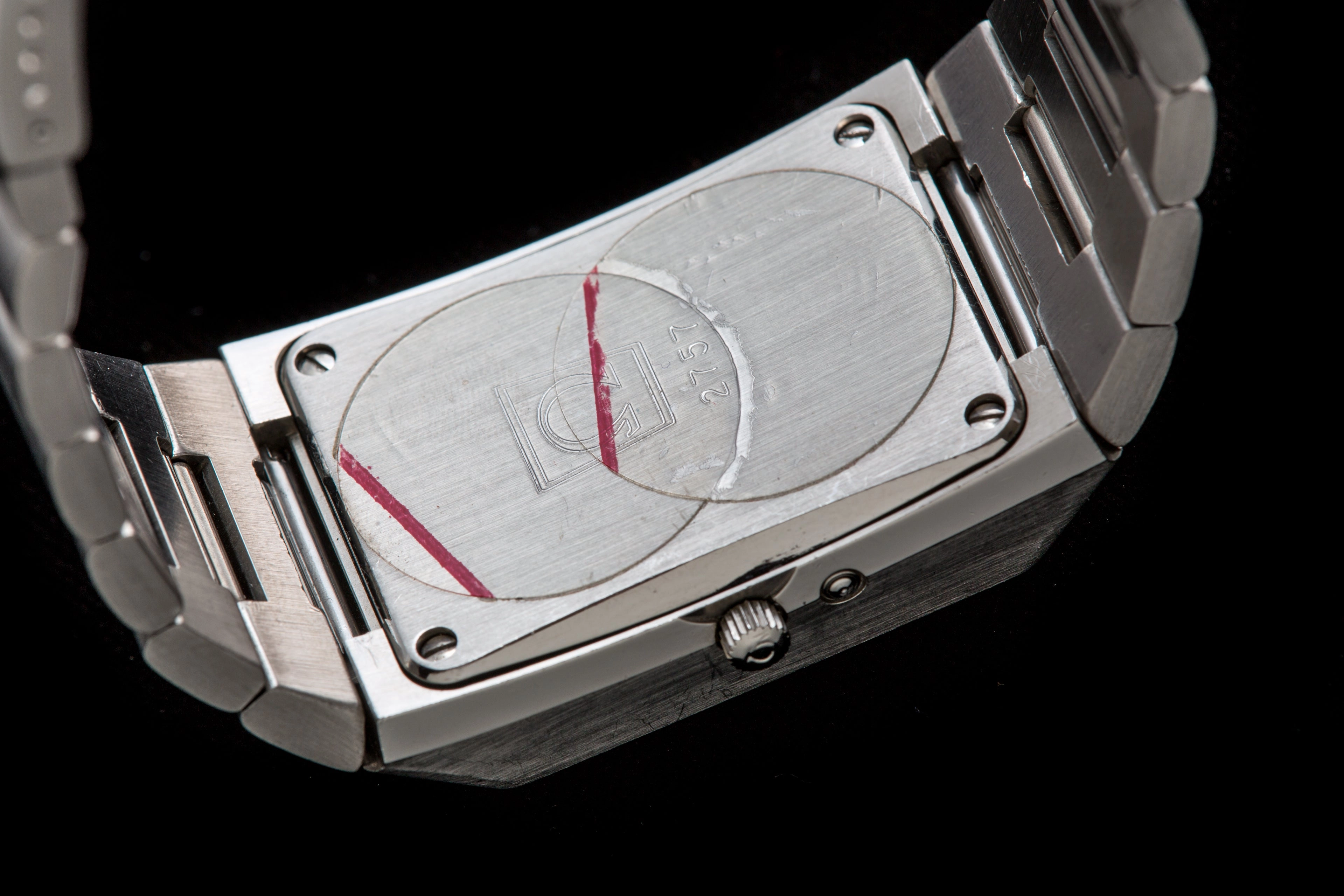 Omega constellation Mega quartz stardust