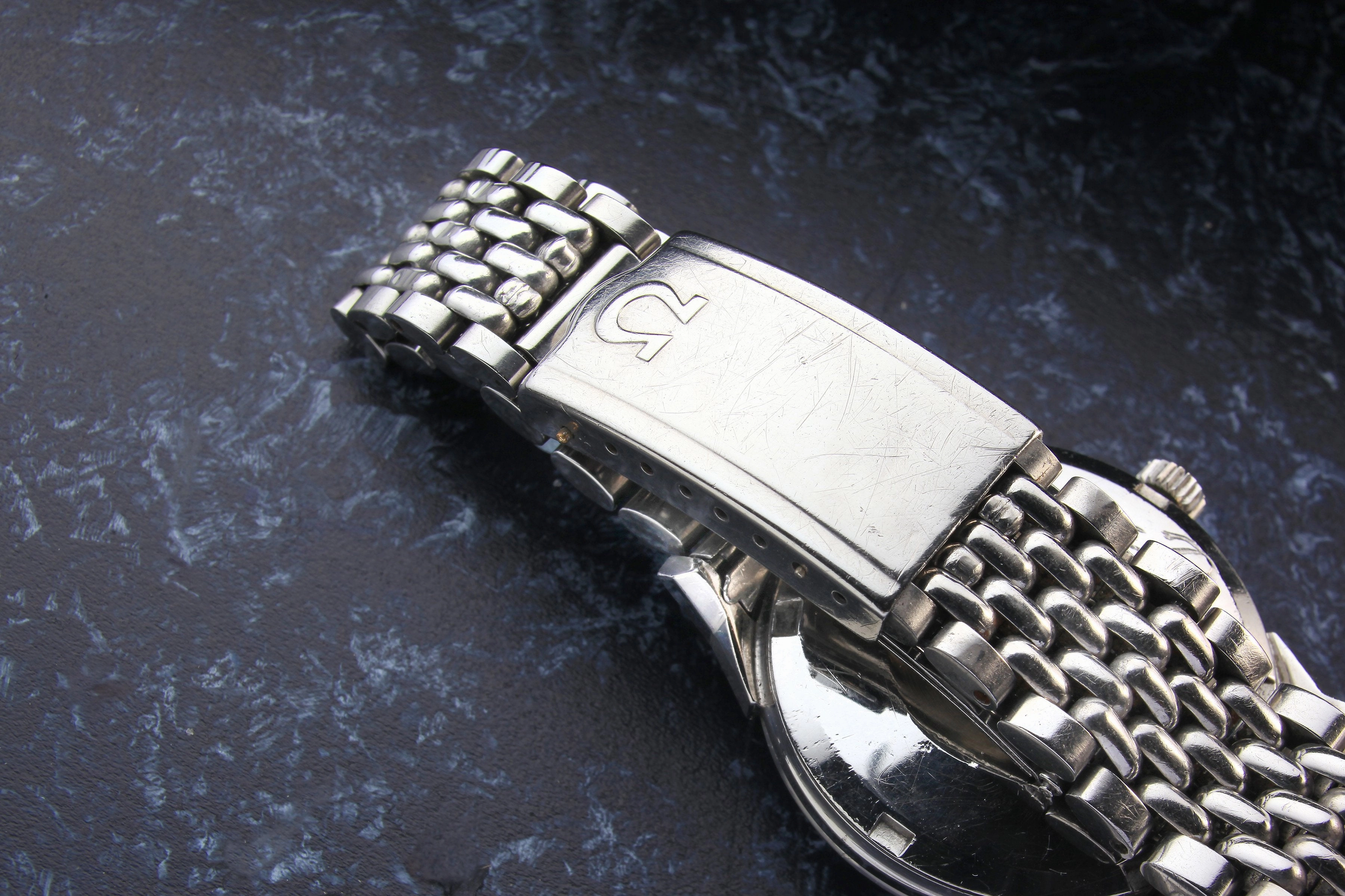 Omega Constellation pie pan sold