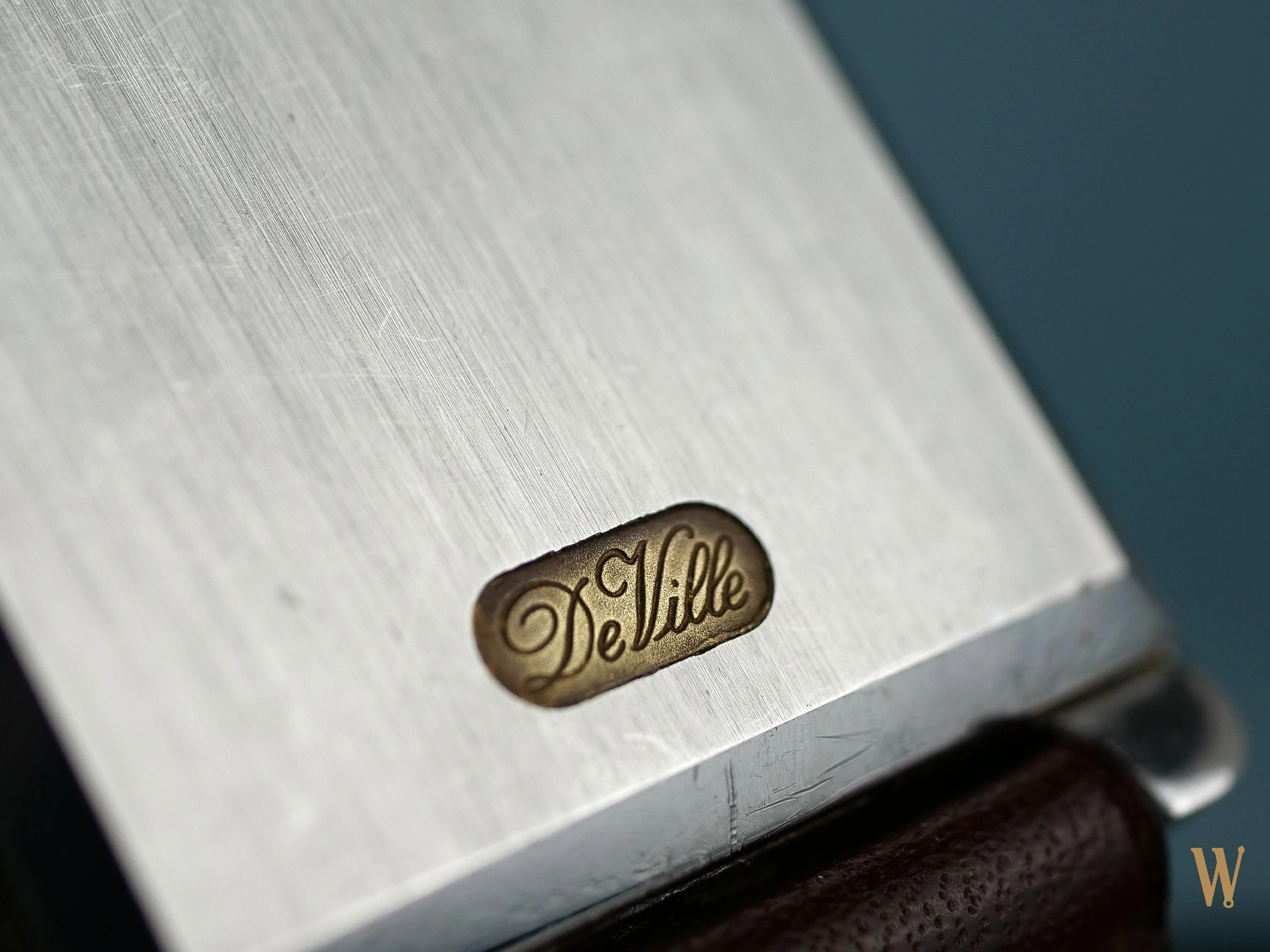 Omega De Ville Pave Dor