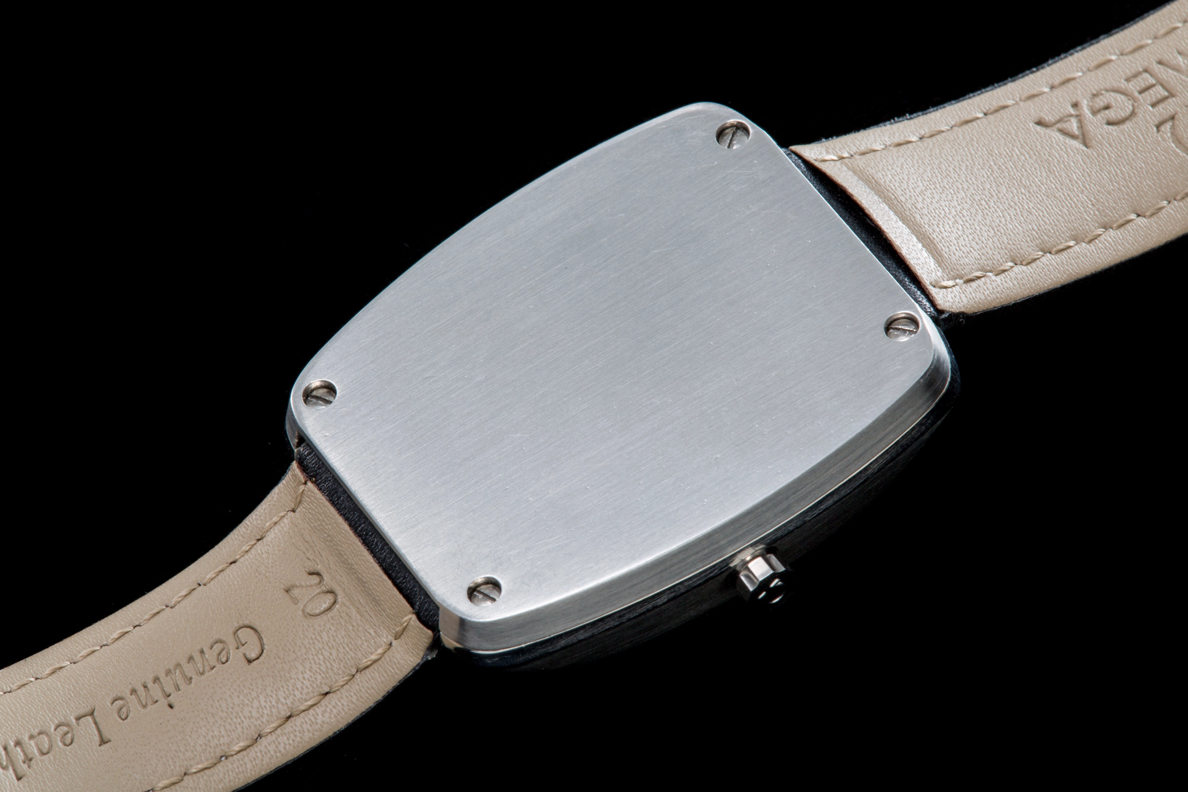 Omega Electroquartz Beta 21 Puprite
