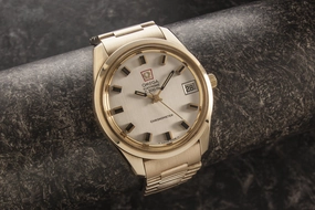 Omega F300 solid 9ct gold SOLD