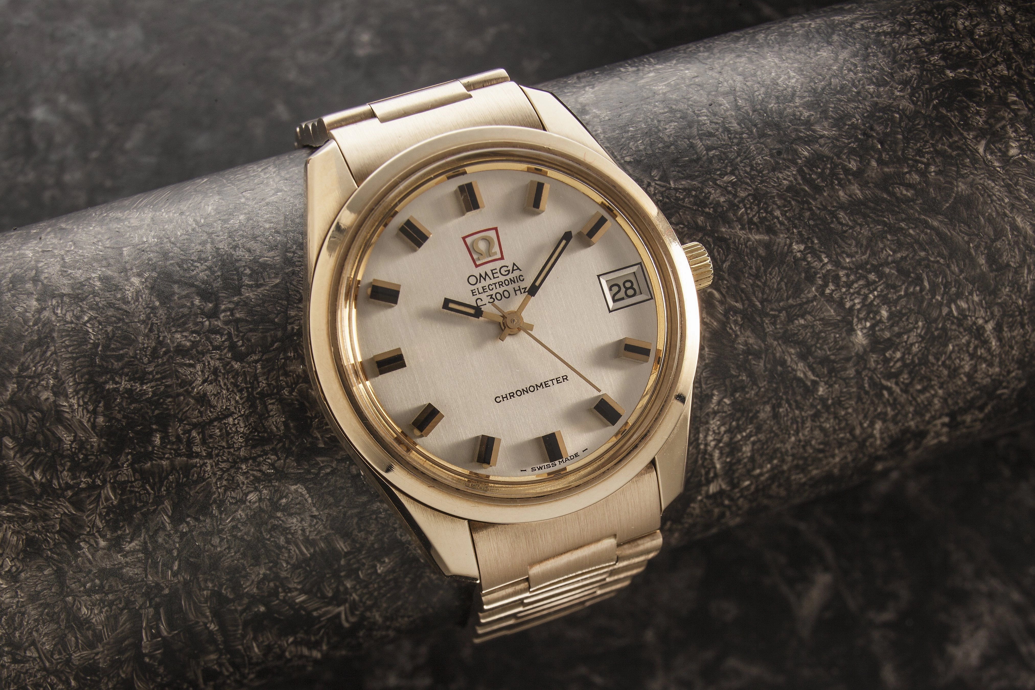 Omega F300 solid 9ct gold SOLD
