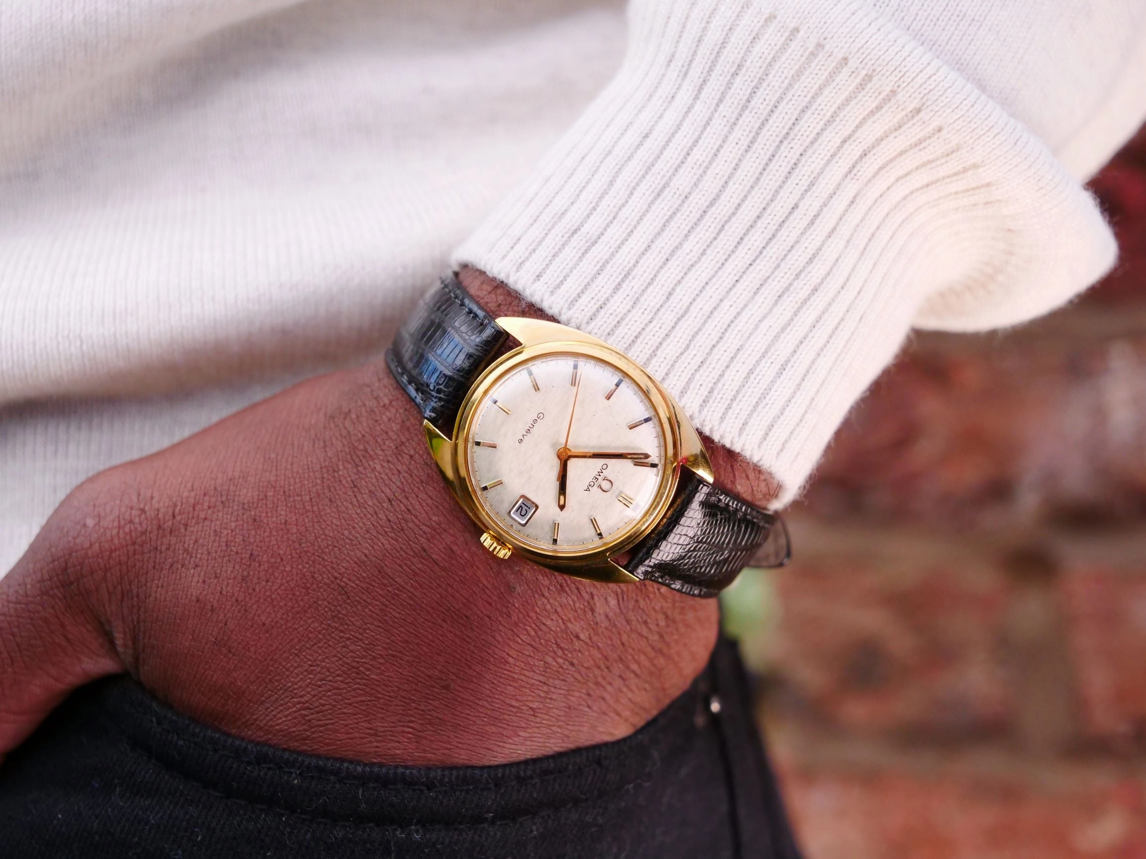 Omega Geneve 18ct gold