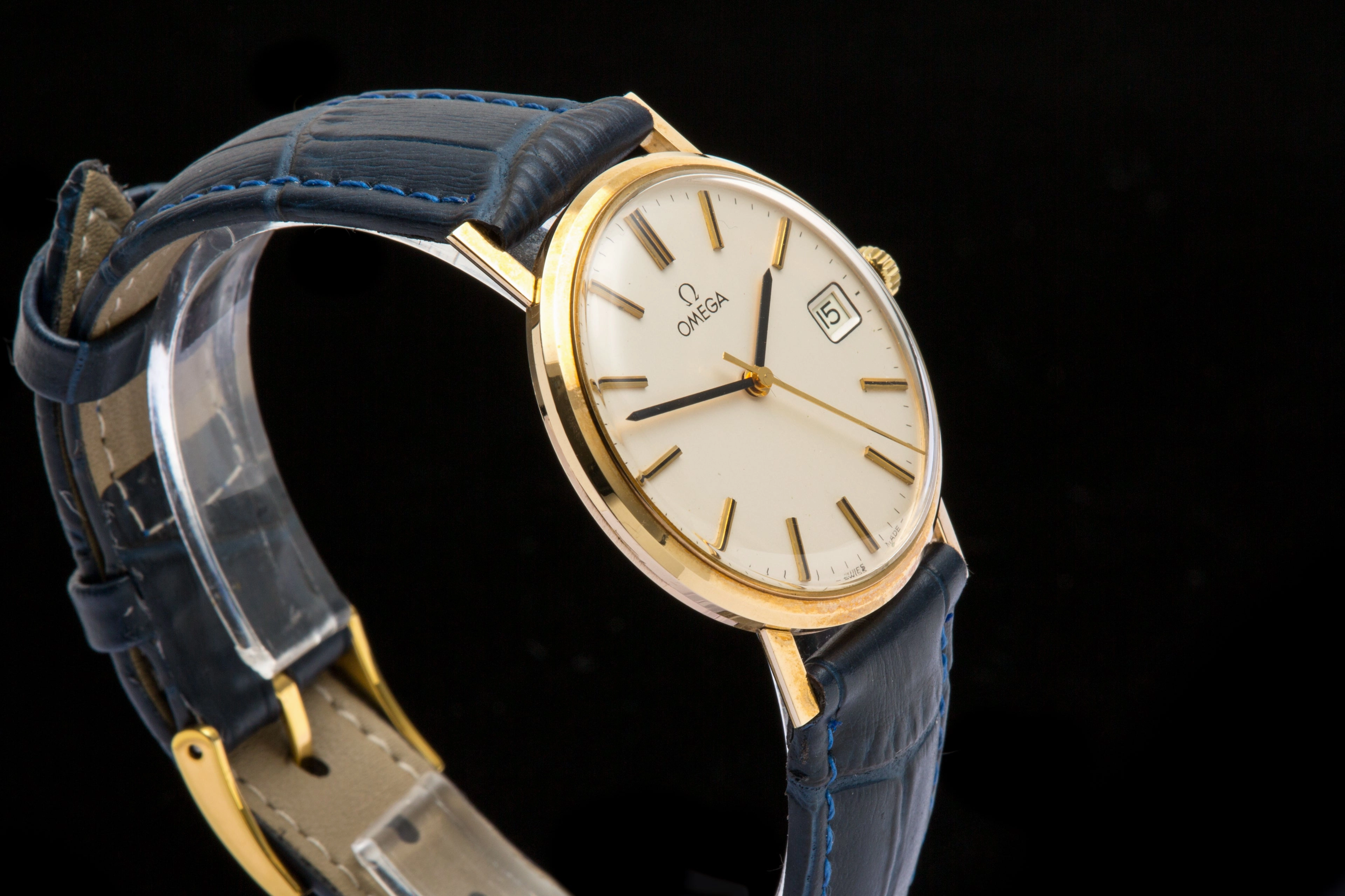 Omega Geneve 9ct gold