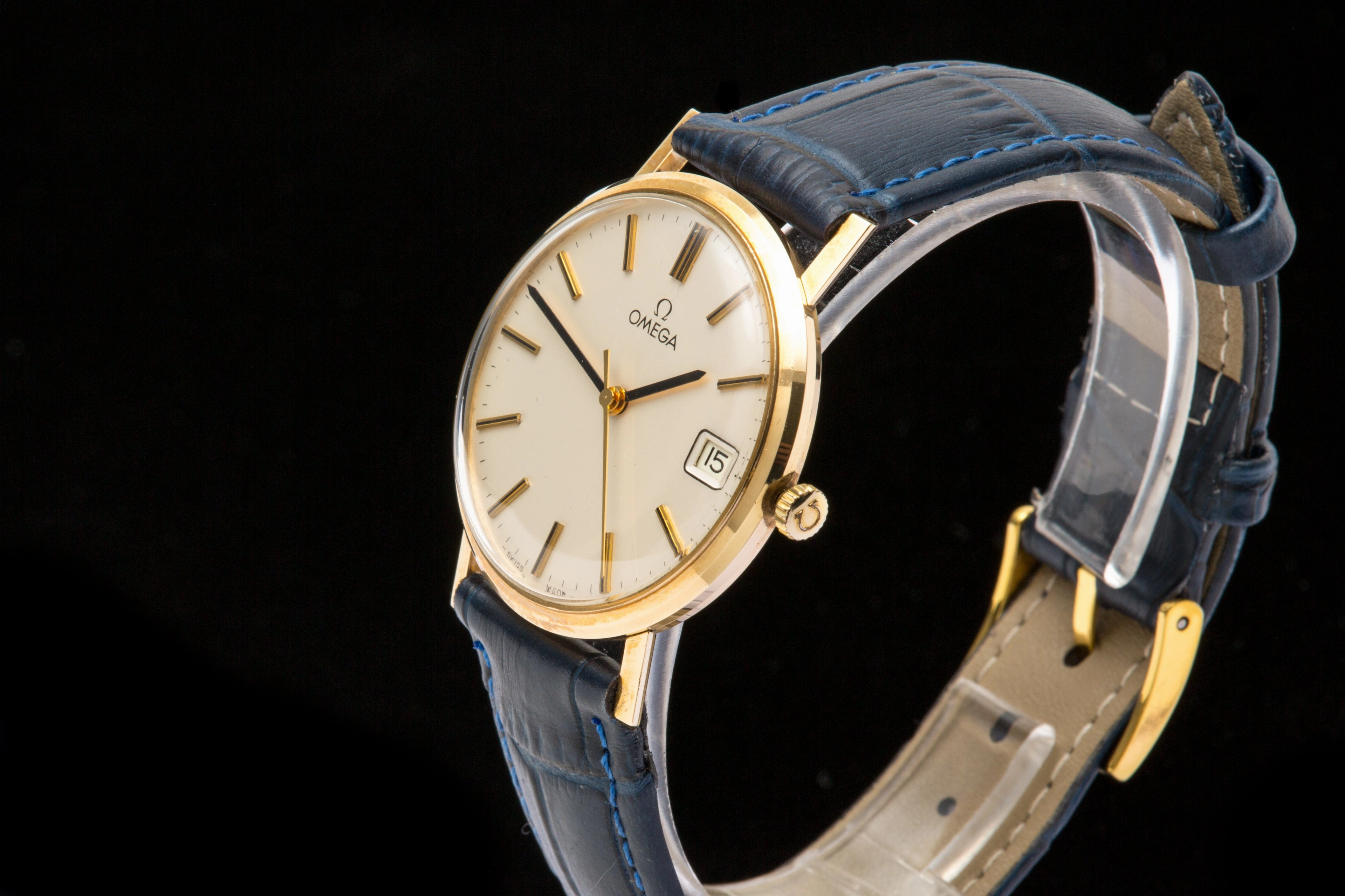 Omega Geneve 9ct gold