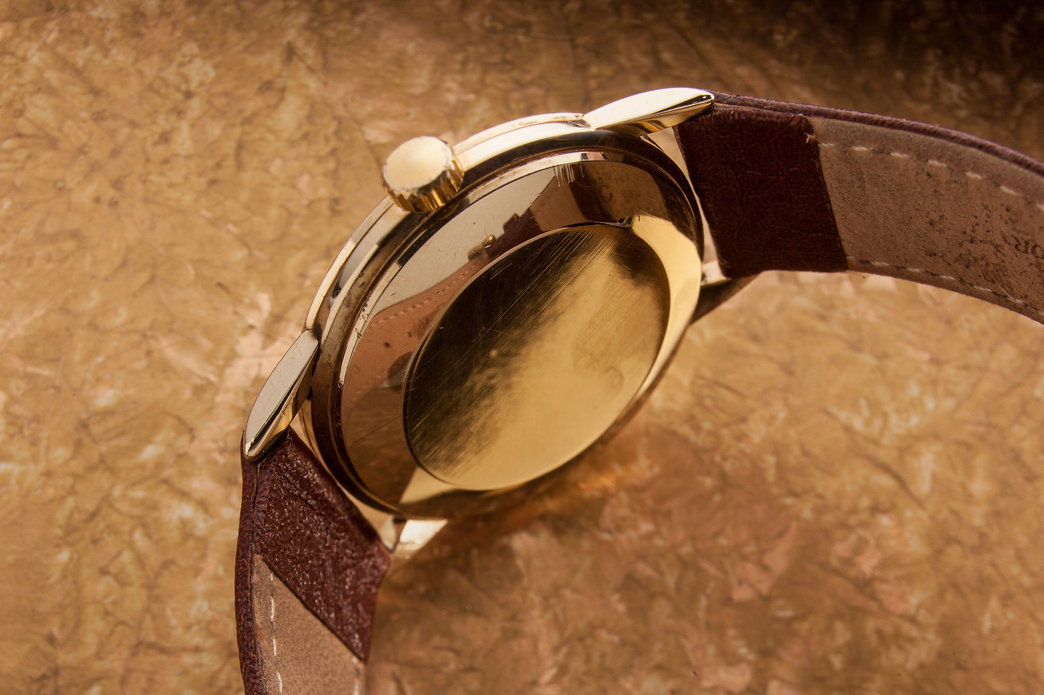 Omega Geneve Cal 565 SOLD