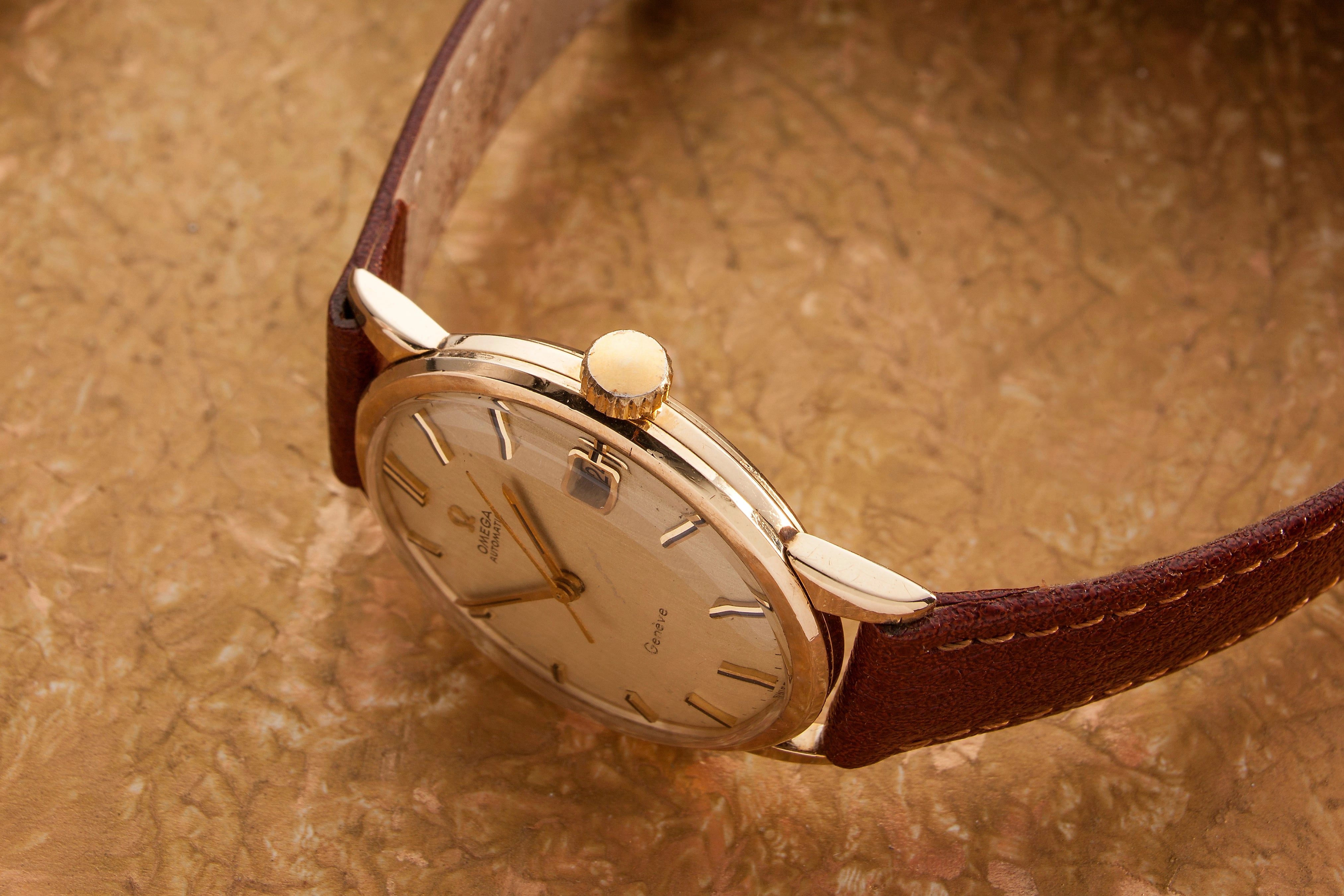 Omega Geneve Cal 565 SOLD