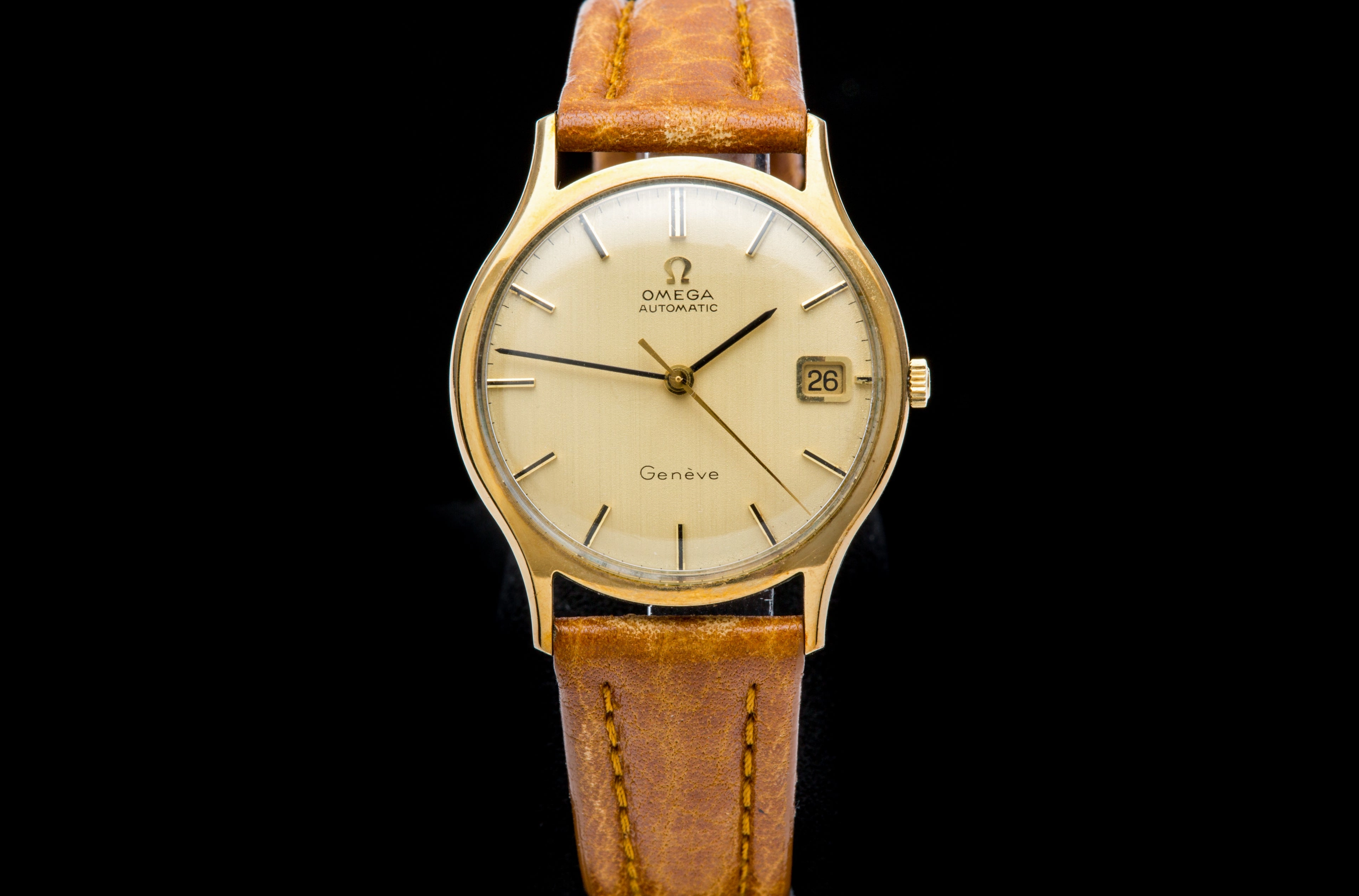 Omega Genve 9ct gold automatic