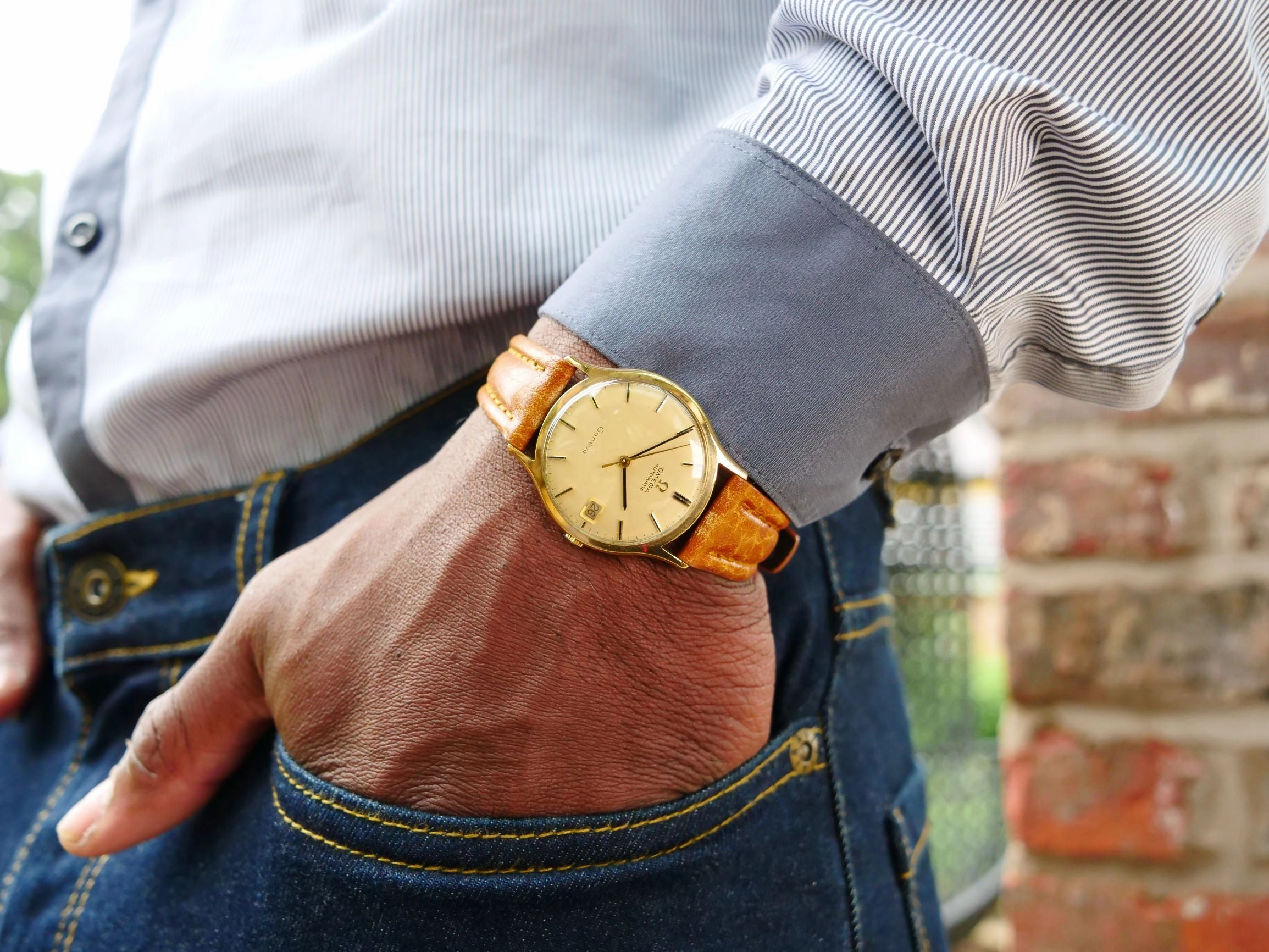 Omega Genve 9ct gold automatic