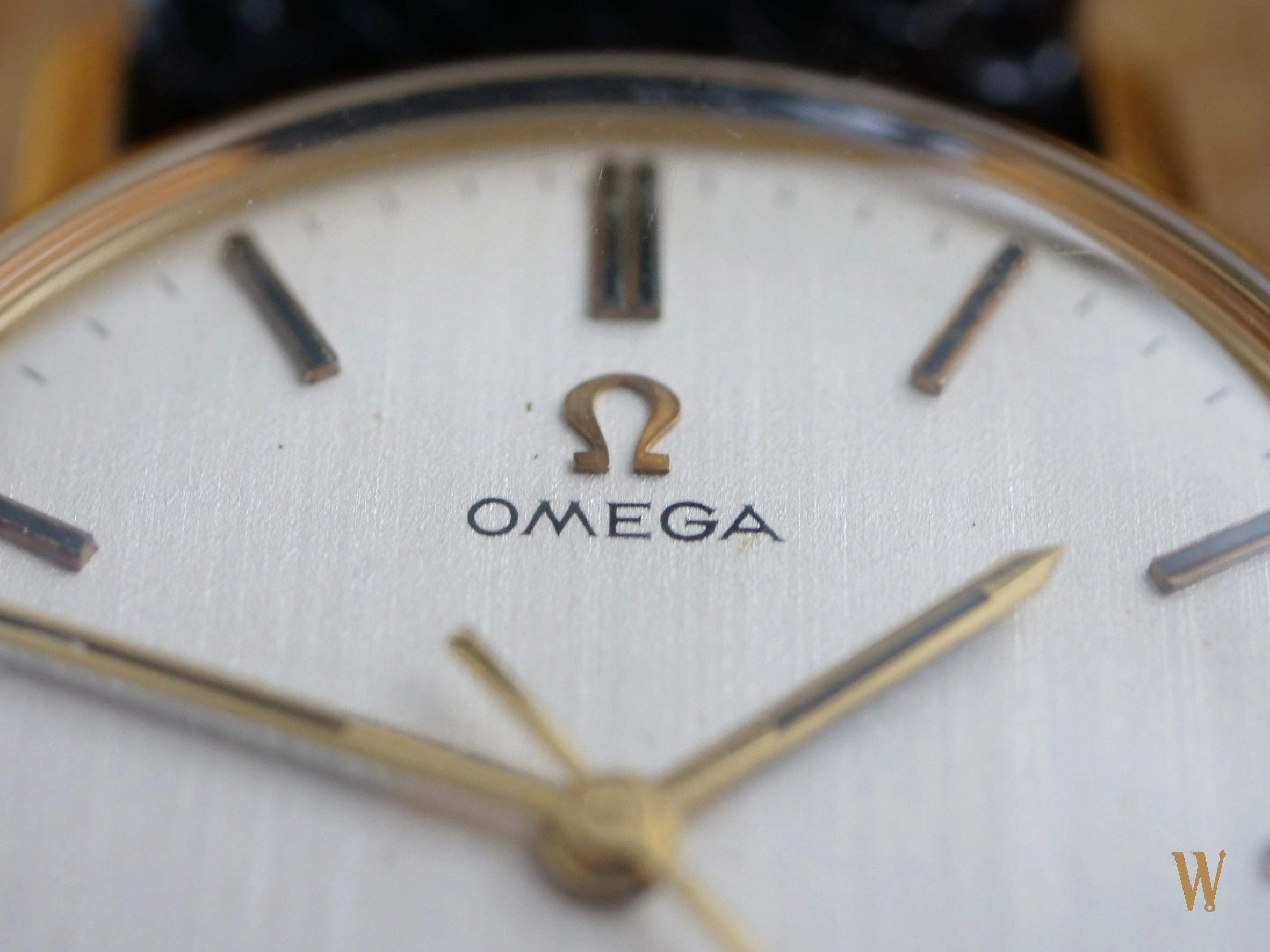 Omega Genve Solid gold Dress Watch